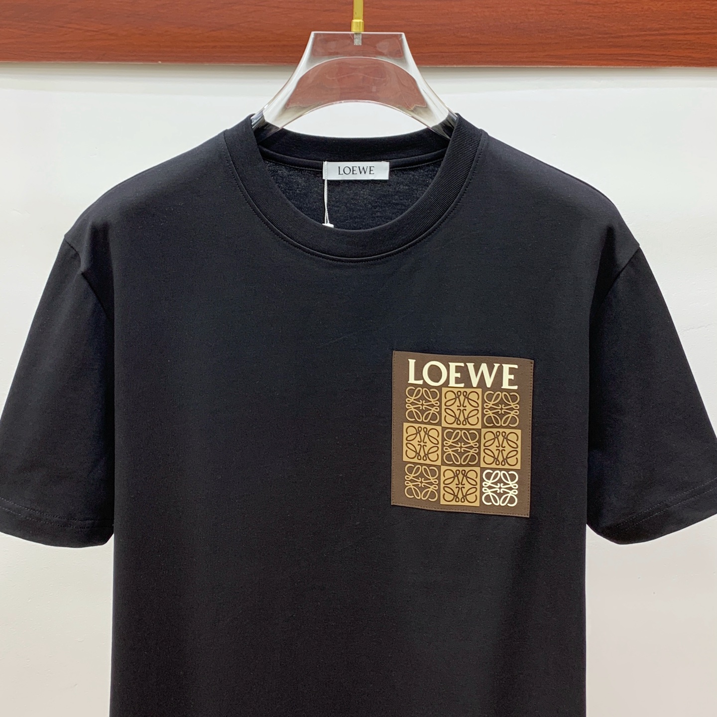 最新販売 ロエベtシャツ コーデスーパーコピー 純綿 トップス 半袖 ロゴプリント シンプル ブラック_2