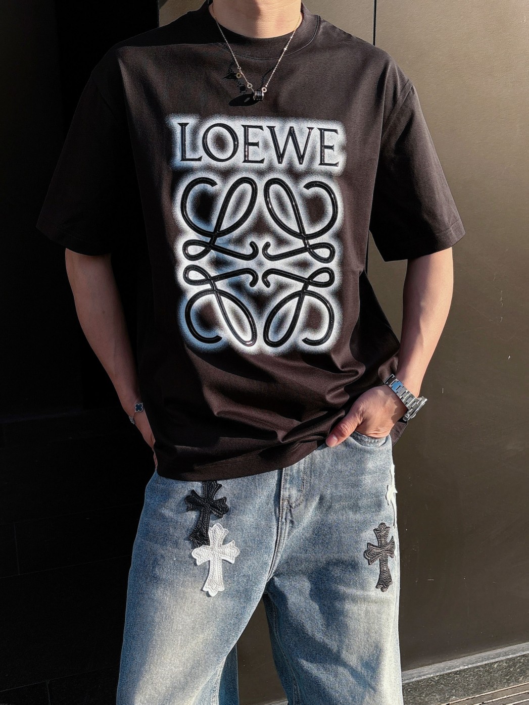 最新到着‼ロエベ tシャツサイズ感偽物 シンプル  純綿 トップス 短袖 ロゴプリント ブラック_5