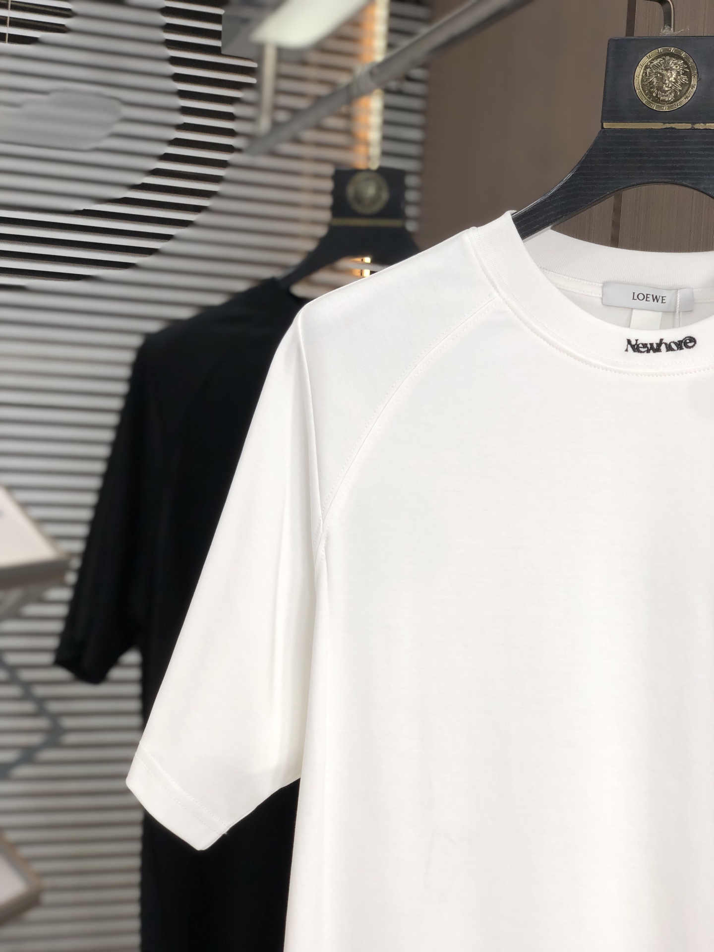 セール開催中 ロエベロゴtシャツスーパーコピー ファッション  純綿 トップス 短袖 ホワイト_5