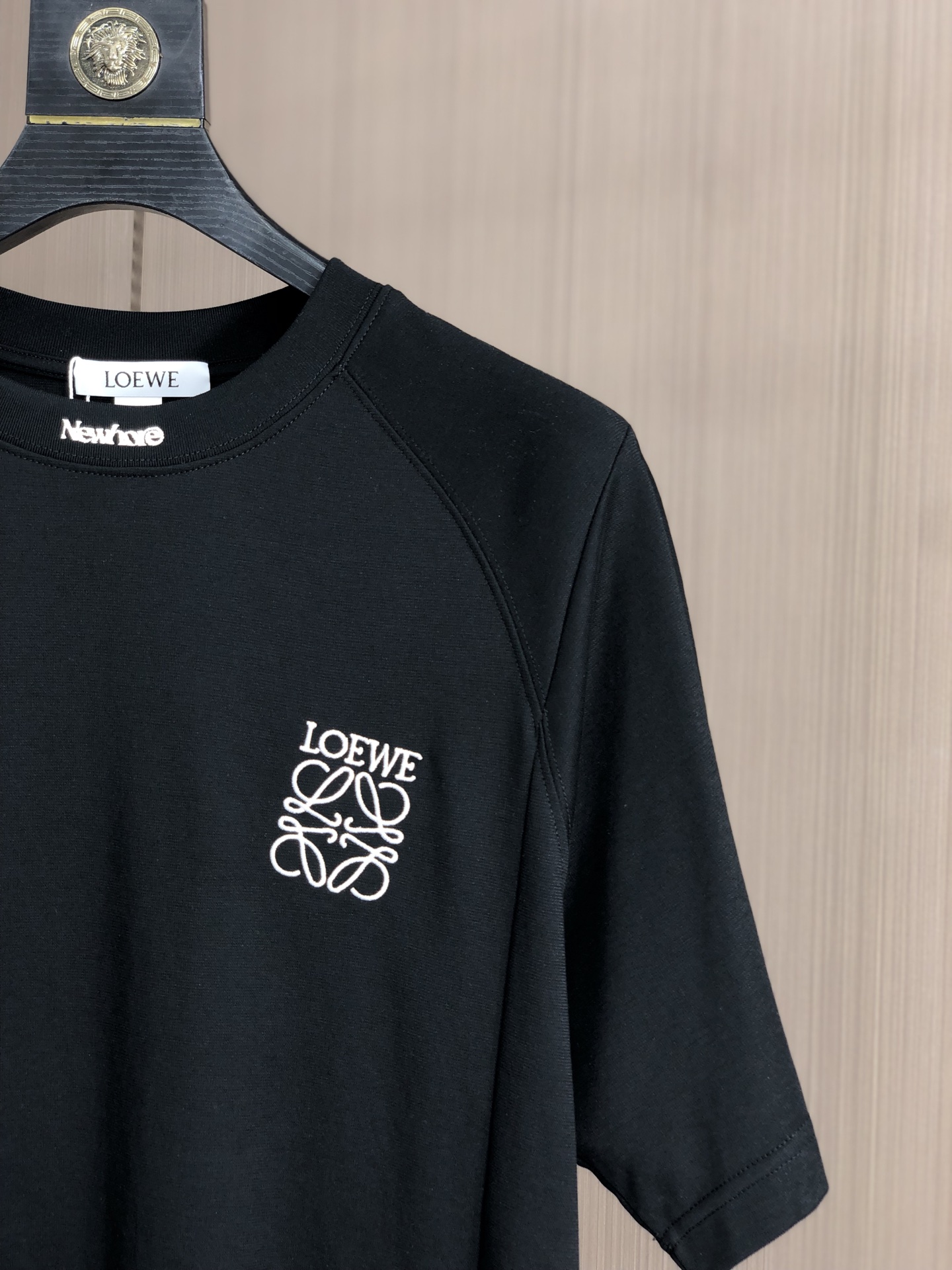 セール開催中 ロエベ tシャツ セール偽物 ファッション  純綿 トップス 短袖 ブラック_4