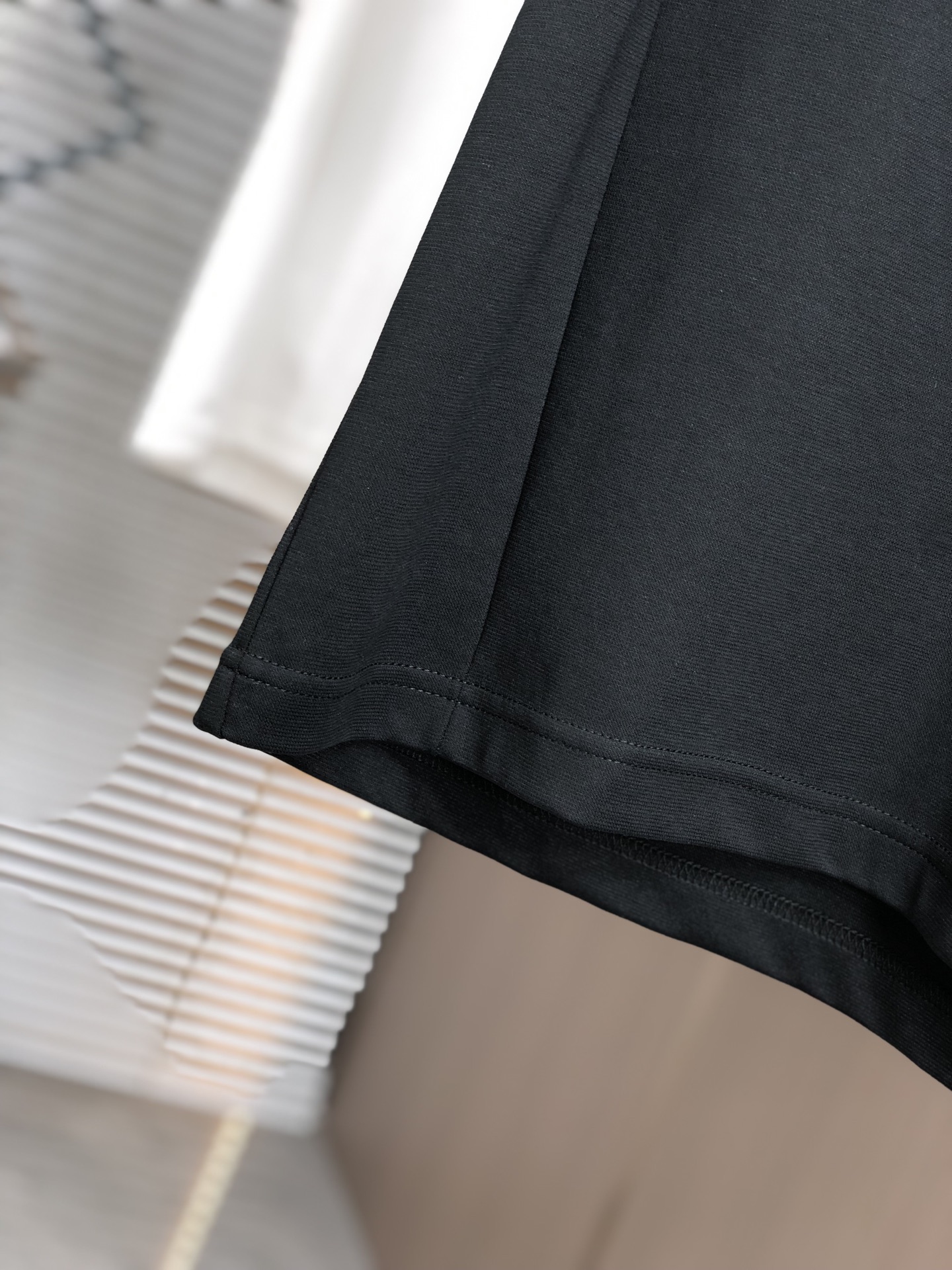 セール開催中 ロエベ tシャツ セール偽物 ファッション  純綿 トップス 短袖 ブラック_7