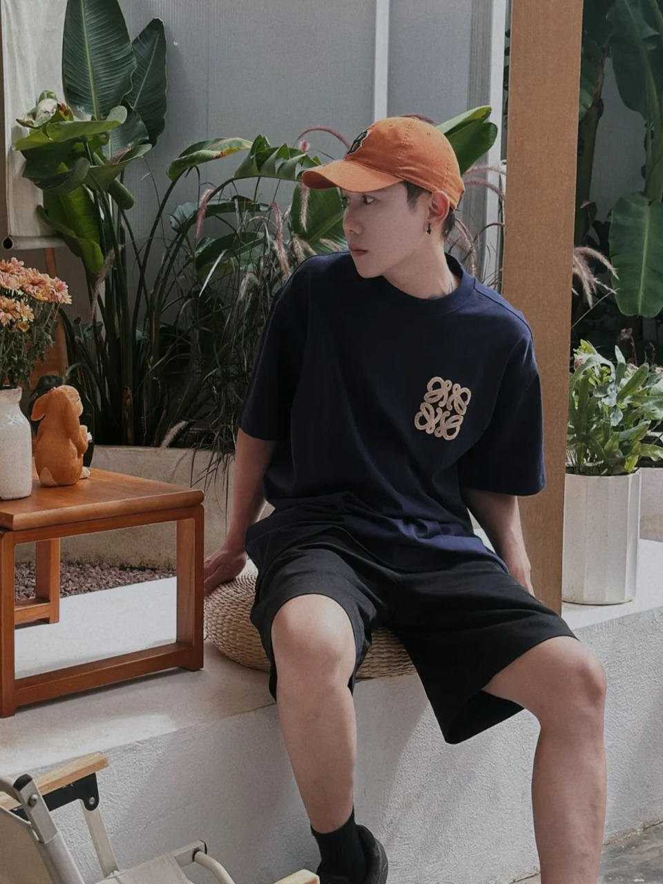 ロエベのtシャツスーパーコピー ロゴ刺繍 ファッション  純綿 トップス 短袖 柔らかい ブラック_9