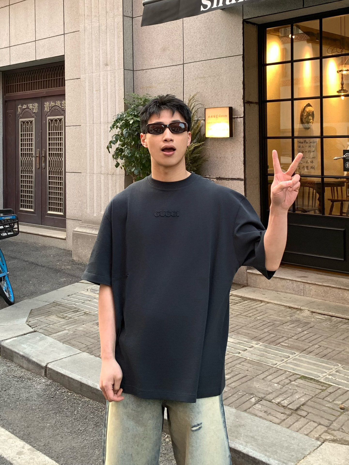 限定の人気 gucci t シャツコピー トップス 半袖 シンプル 純綿 ゆったり ブラック_1