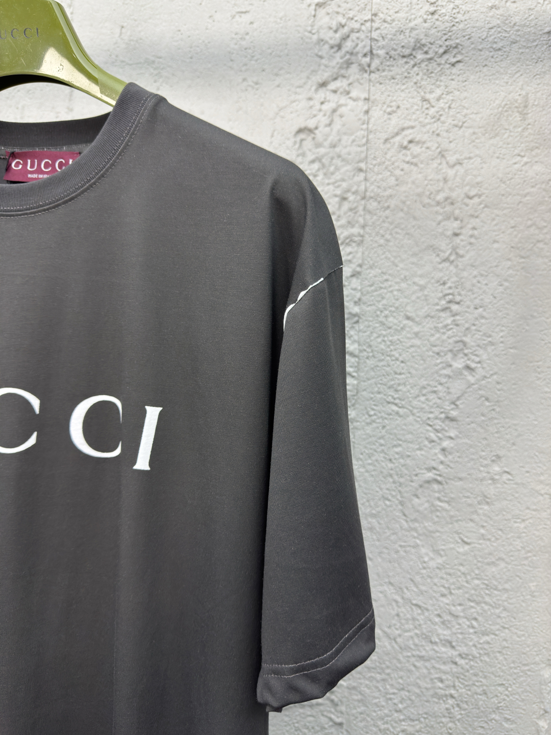 目を引く存在感 gucci t シャツ レディース偽物 トップス 半袖 柔らかい 純綿 ゆったり グレー_6
