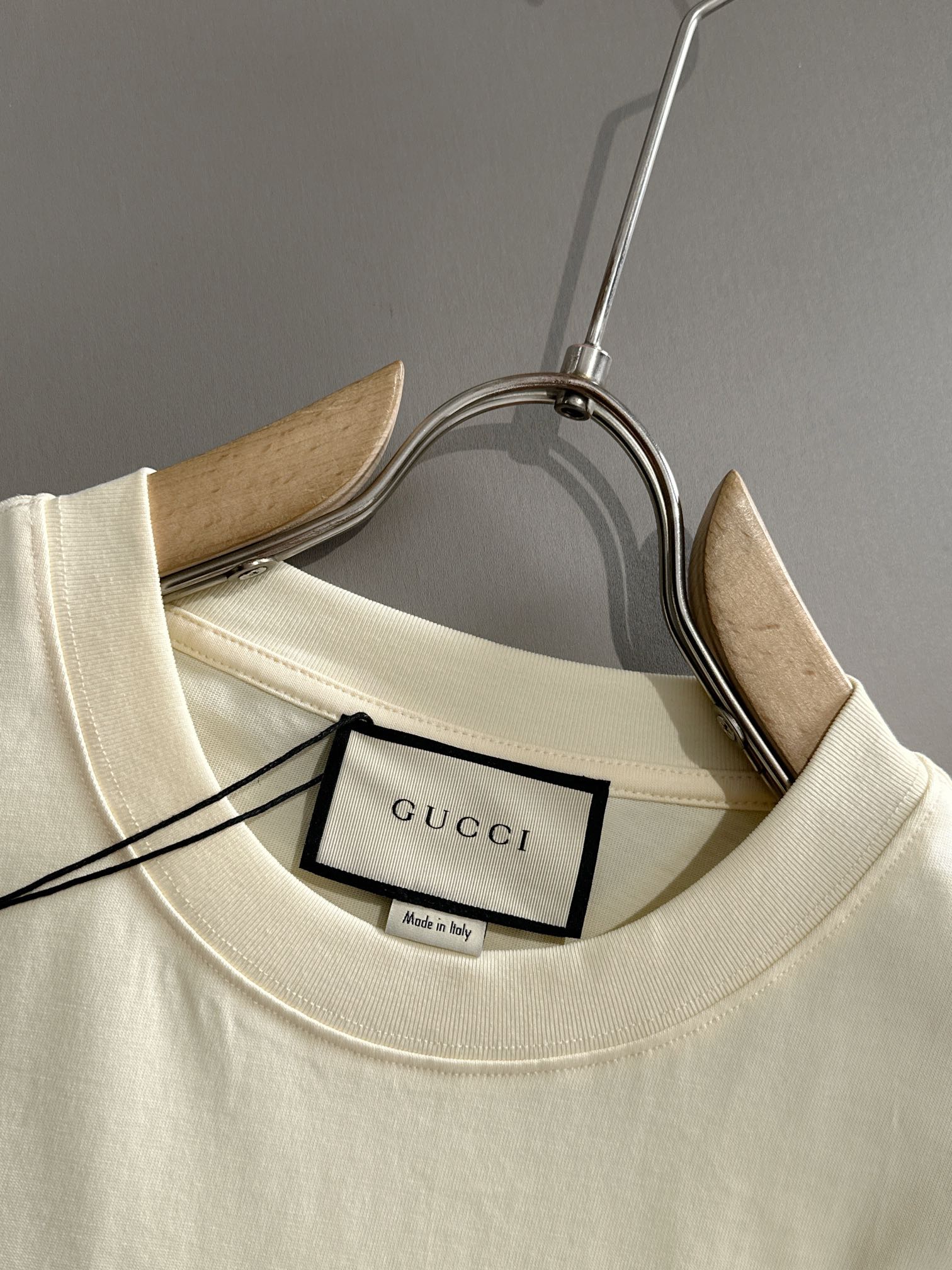 gucci t シャツ スパンコール偽物 プリント トップス tシャツ 男女兼用 100％綿 柔らかい ホワイト_2