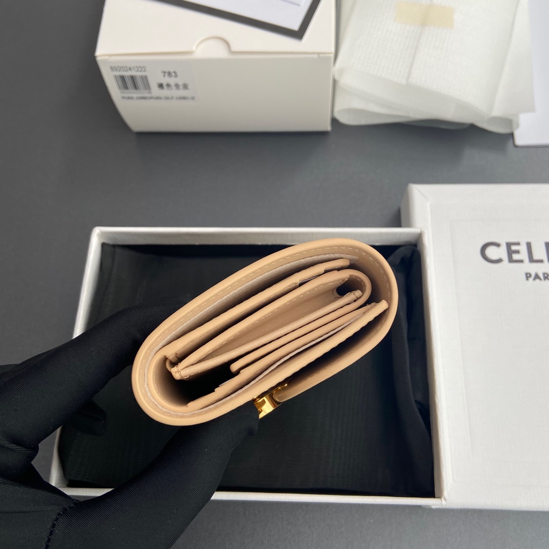 爆買いできる品質保証 celine カード ケースＮ級品 シンプル 本革 優雅 レザー ショット ベージュ色_3