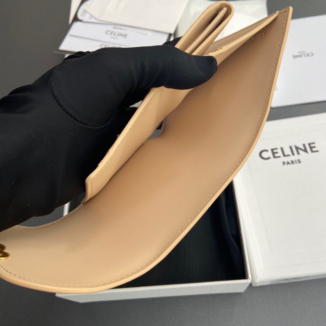 爆買いできる品質保証 celine カード ケースＮ級品 シンプル 本革 優雅 レザー ショット ベージュ色_9