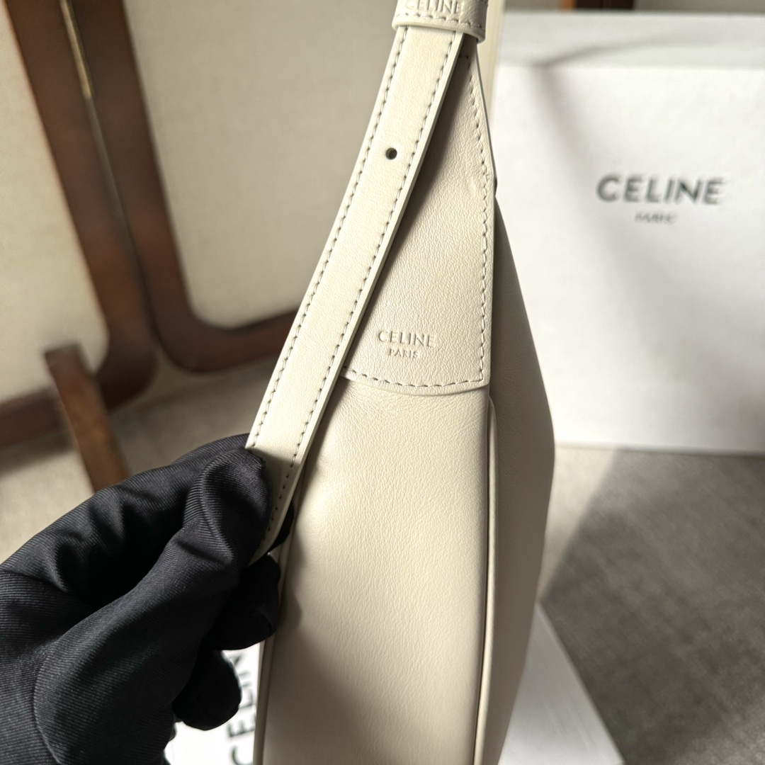 セリーヌ 財布 人気 ランキング偽物 斜め掛け ハンドバッグ  本革 レザー シンプル 117253 杏色_2