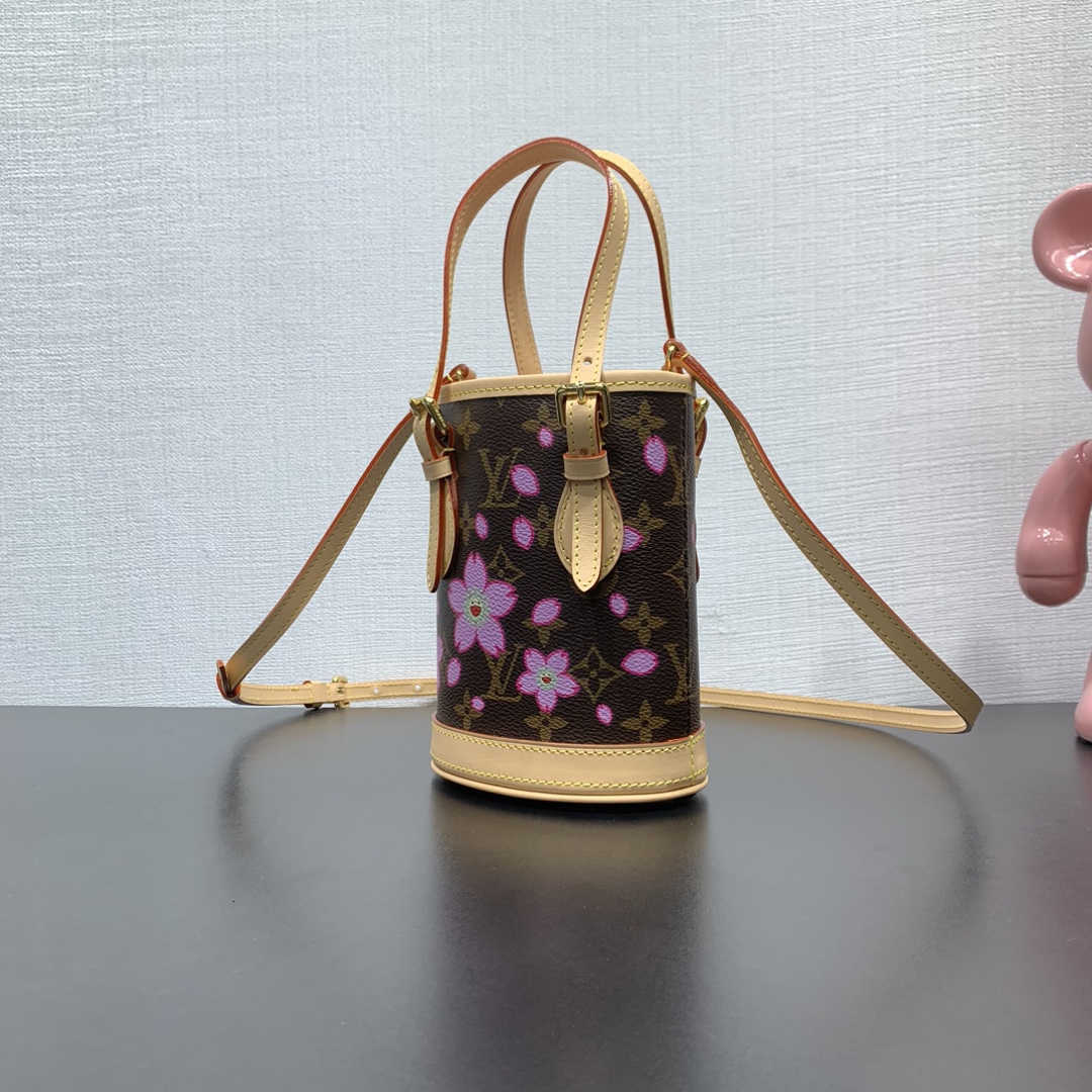 ルイヴィトン バック 臭いスーパーコピー 斜め掛けバッグ 桜 レザー 本革 M13417 ブラウン_2