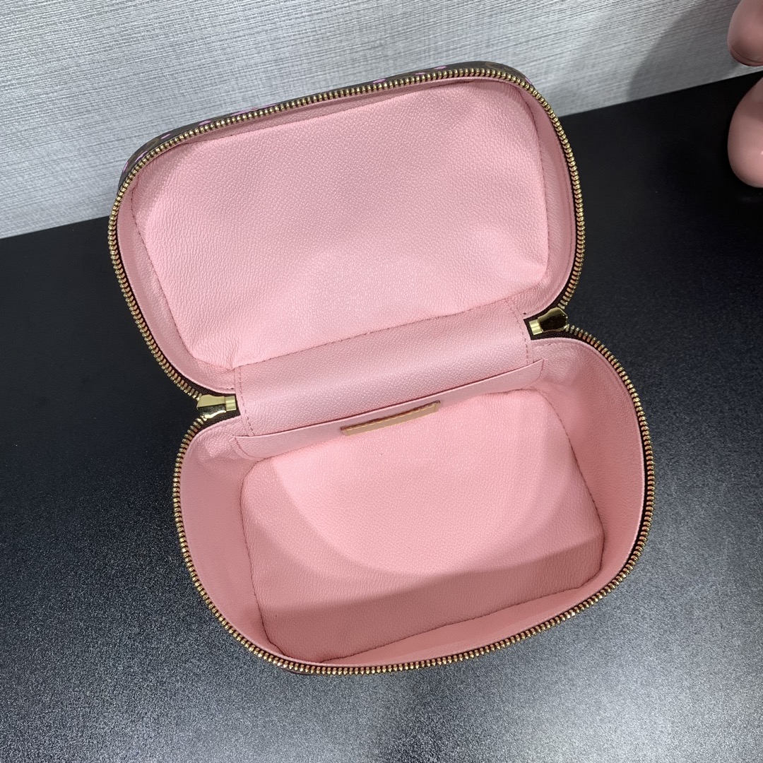 ヴィトン バッグ 結婚式偽物 ミニ化粧バッグ 桜 レザー 本革 M14181 ブラウン_5