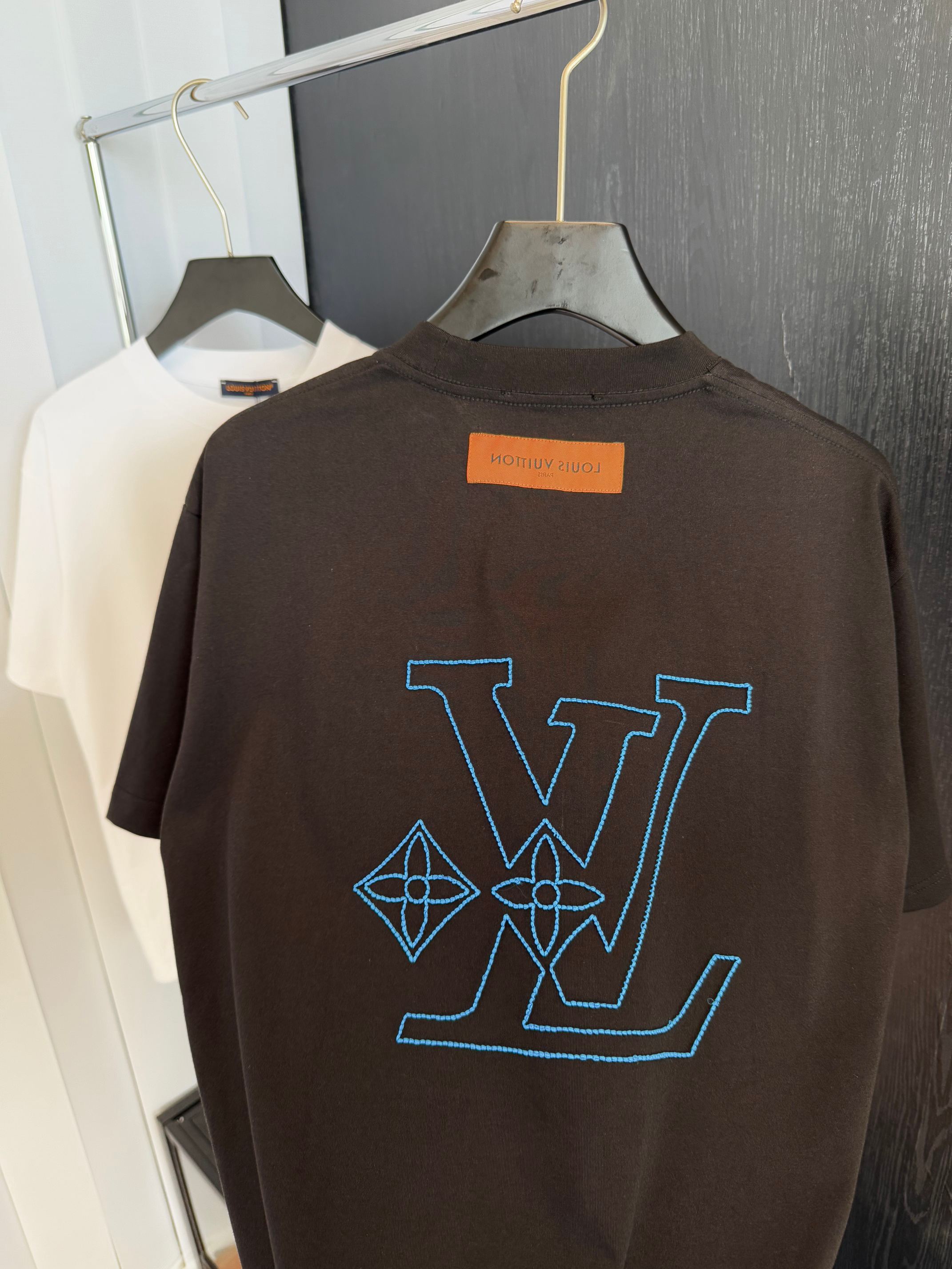 定番人気 ルイヴィトンtシャツ楽天コピー シンプル 純綿 トップス 半袖 男女兼用 ブラック_5
