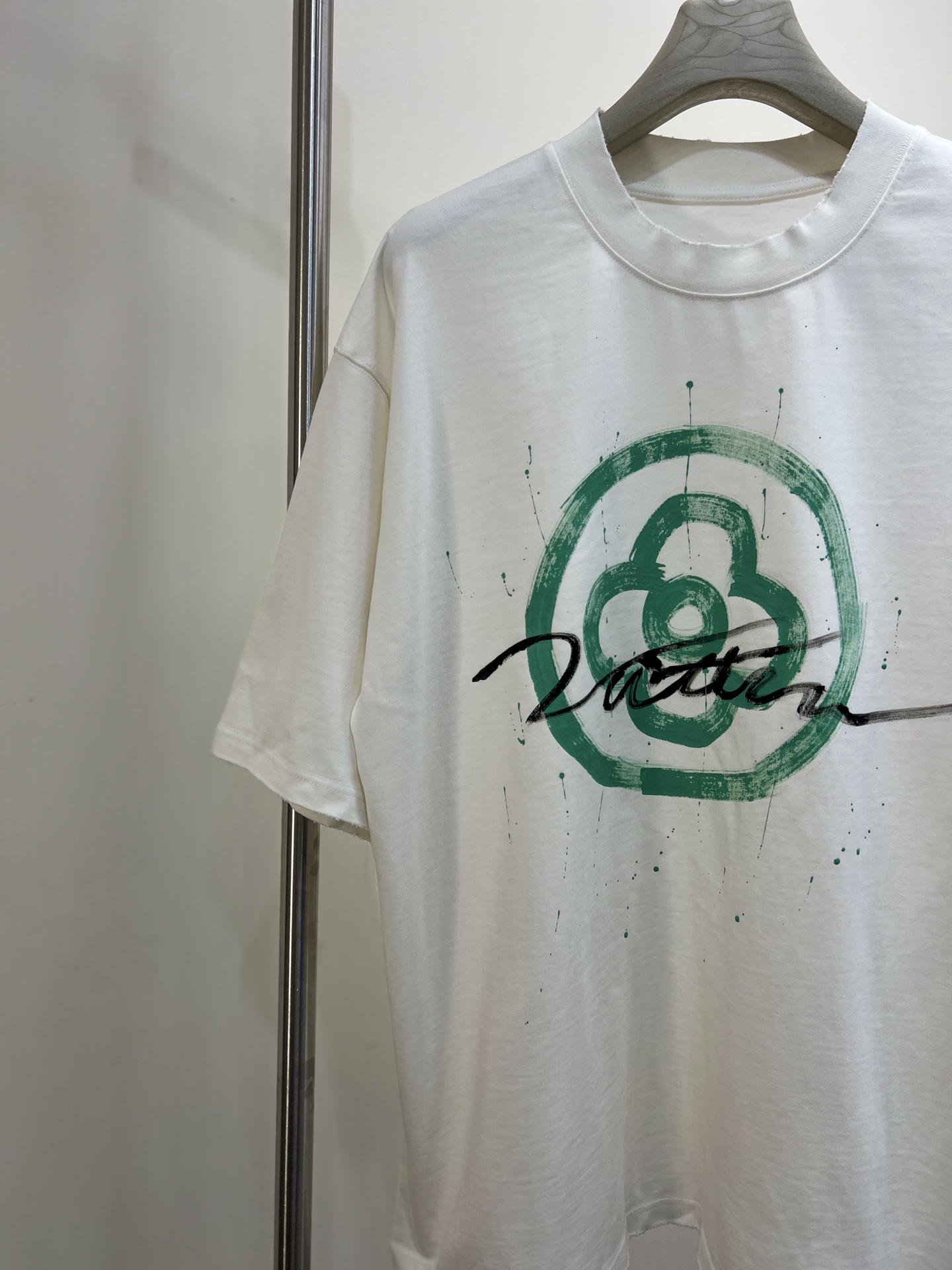 ルイヴィトンtシャツコーデコピー 柔らかい シンプル 純綿 トップス 半袖 男女兼用 ホワイト_8