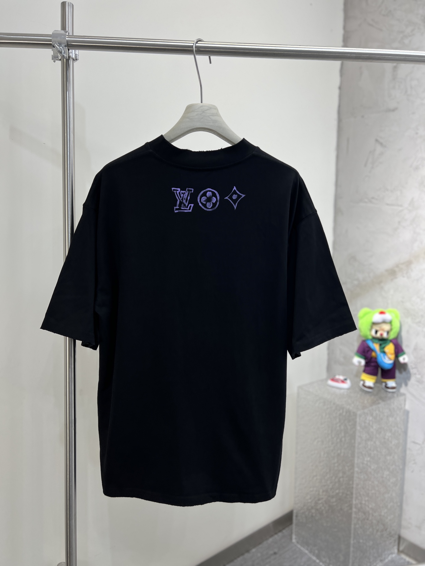 6750 ルイヴィトン tシャツ モノグラムスーパーコピー 柔らかい シンプル 純綿 トップス 半袖 男女兼用 ブラック_8