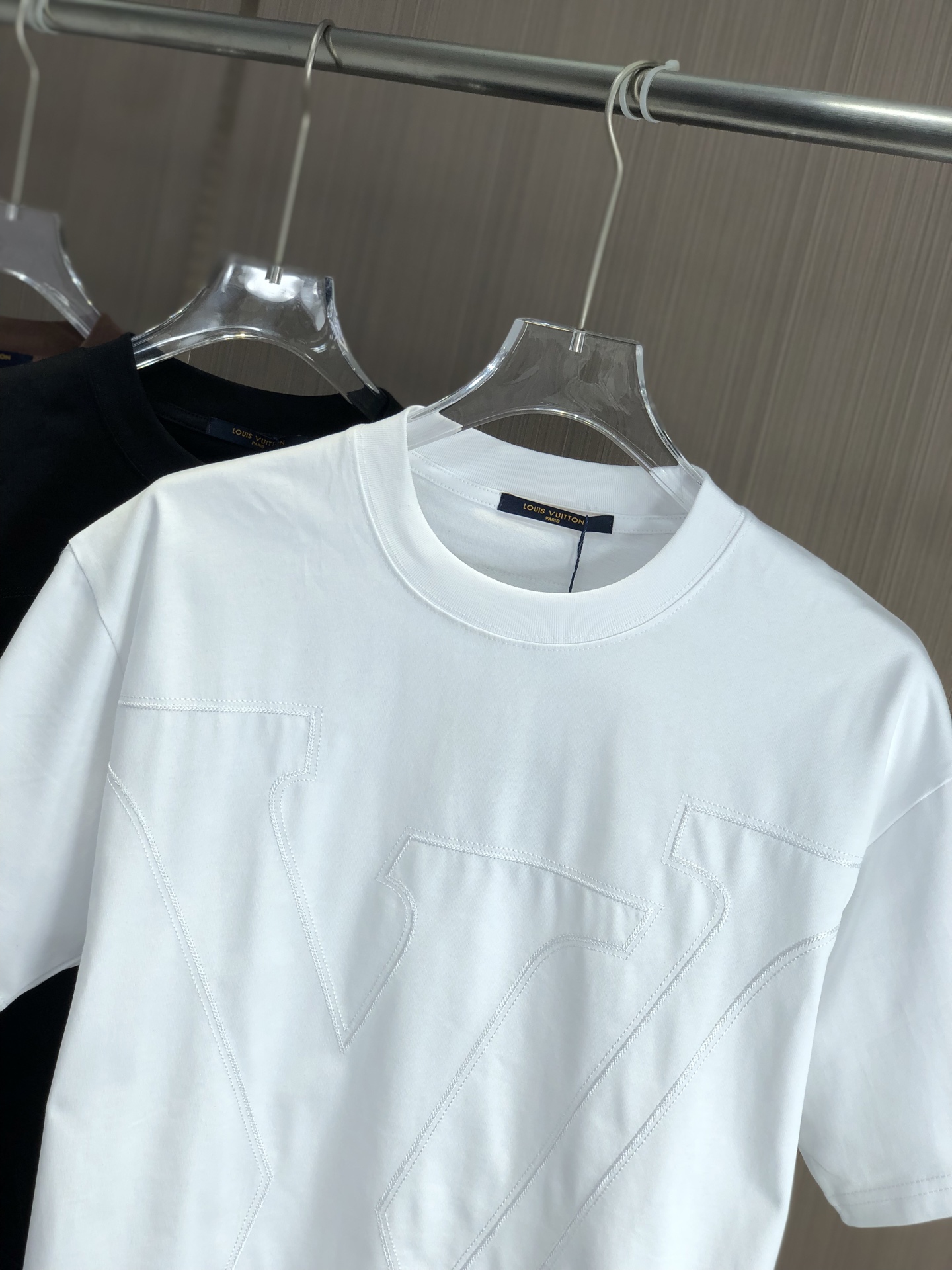 春夏新作 ルイヴィトン tシャツ チェーン偽物 柔らかい シンプル 純綿 トップス ゆったり ホワイト_2