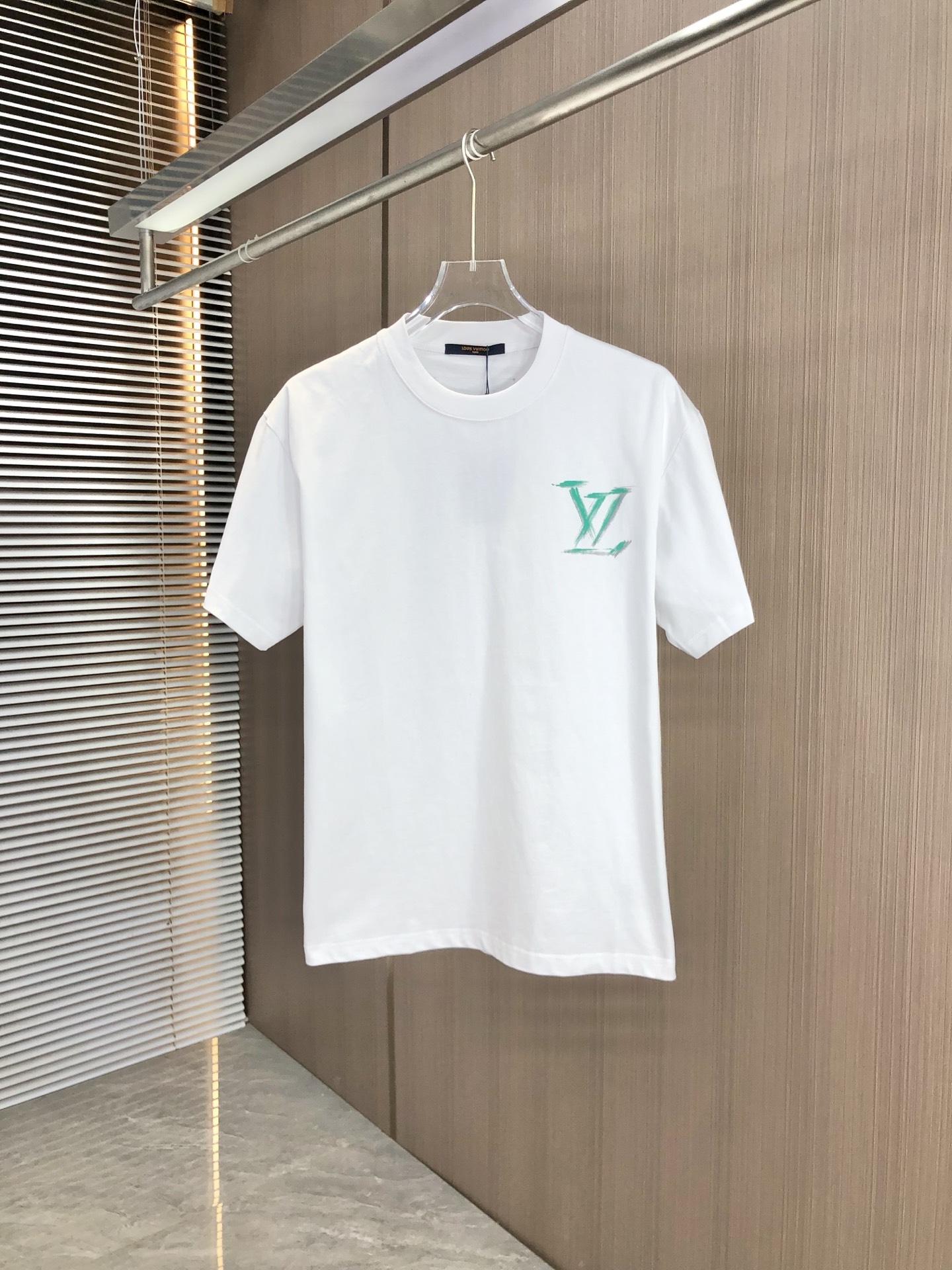 ルイヴィトンtシャツ新作偽物 柔らかい 短袖 純綿 トップス ゆったり ホワイト_1