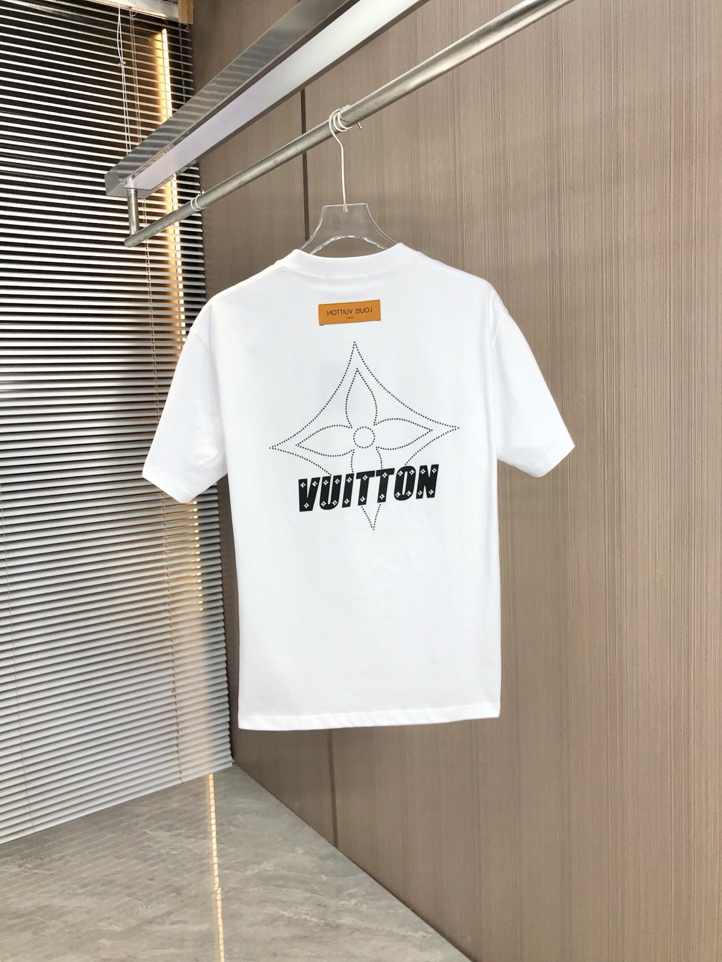 ルイヴィトン ぬいぐるみ tシャツ偽物 柔らかい 短袖 純綿 トップス 男女兼用 ゆったり ホワイト_8