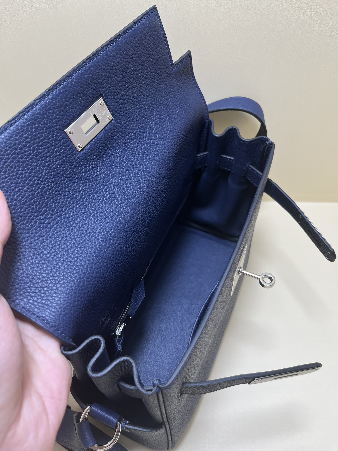 高級感 エルメスバッグ クロコダイル激安通販 紳士 ビジネス 通勤 斜め掛けバッグ ブルー_5