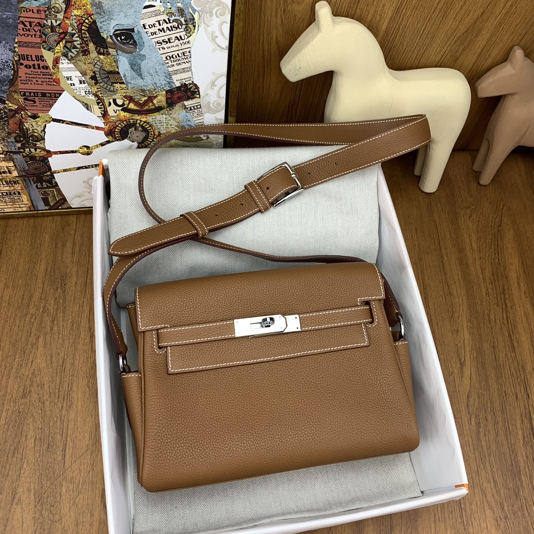 エルメスバッグ 刻印コピー 紳士 ビジネス 通勤 斜め掛けバッグ メンズ シルバーバックル ブラウン_4