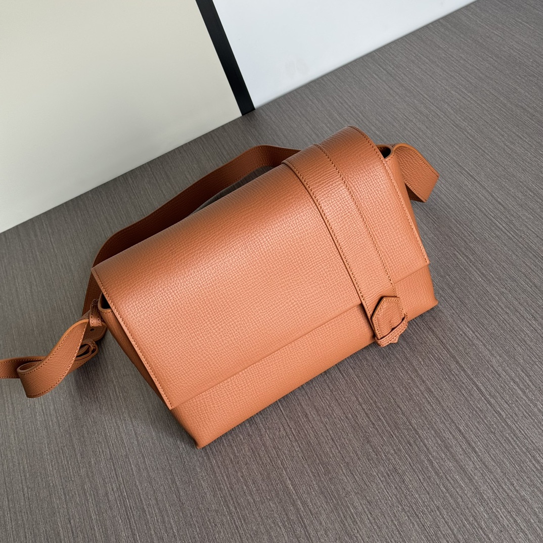 エルメス バッグ 個数制限偽物 柔らかい革 斜め掛けバッグ レザー 優雅レディ ブラウン_3
