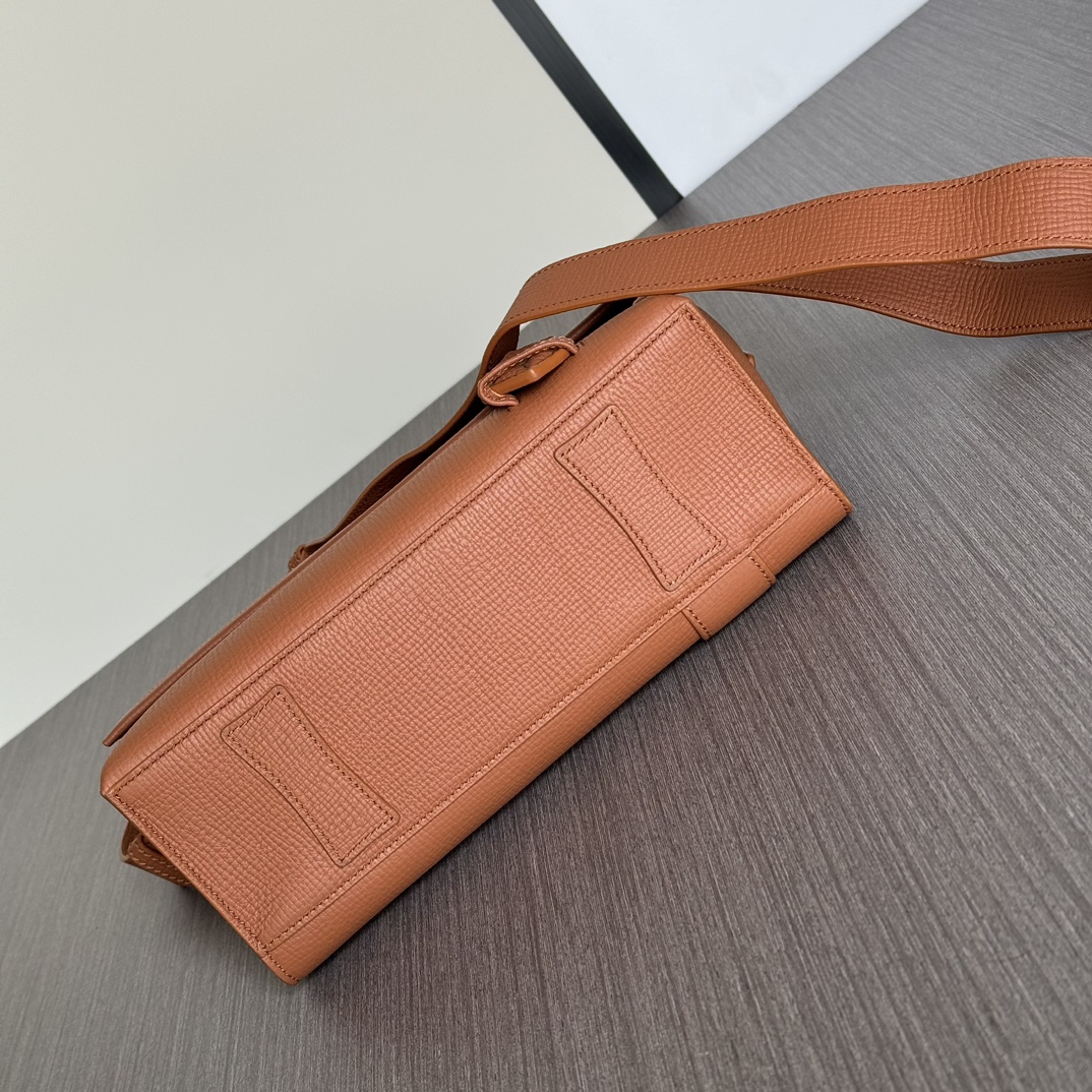 エルメス バッグ 個数制限偽物 柔らかい革 斜め掛けバッグ レザー 優雅レディ ブラウン_5