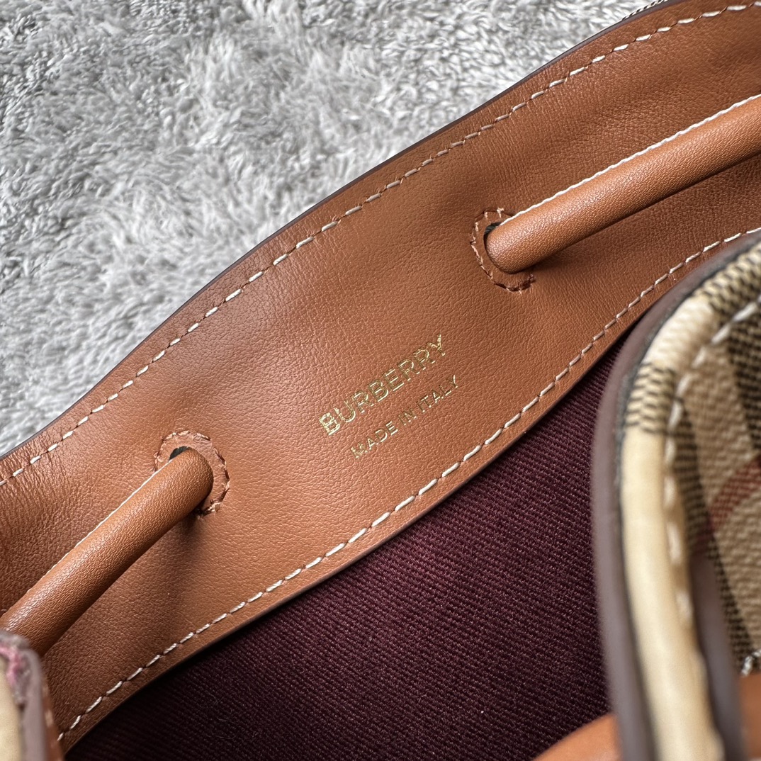 burberry ショルダー バッグスーパーコピー 可愛いバッグ 斜め掛け可 本革 レザー ブラウン_4