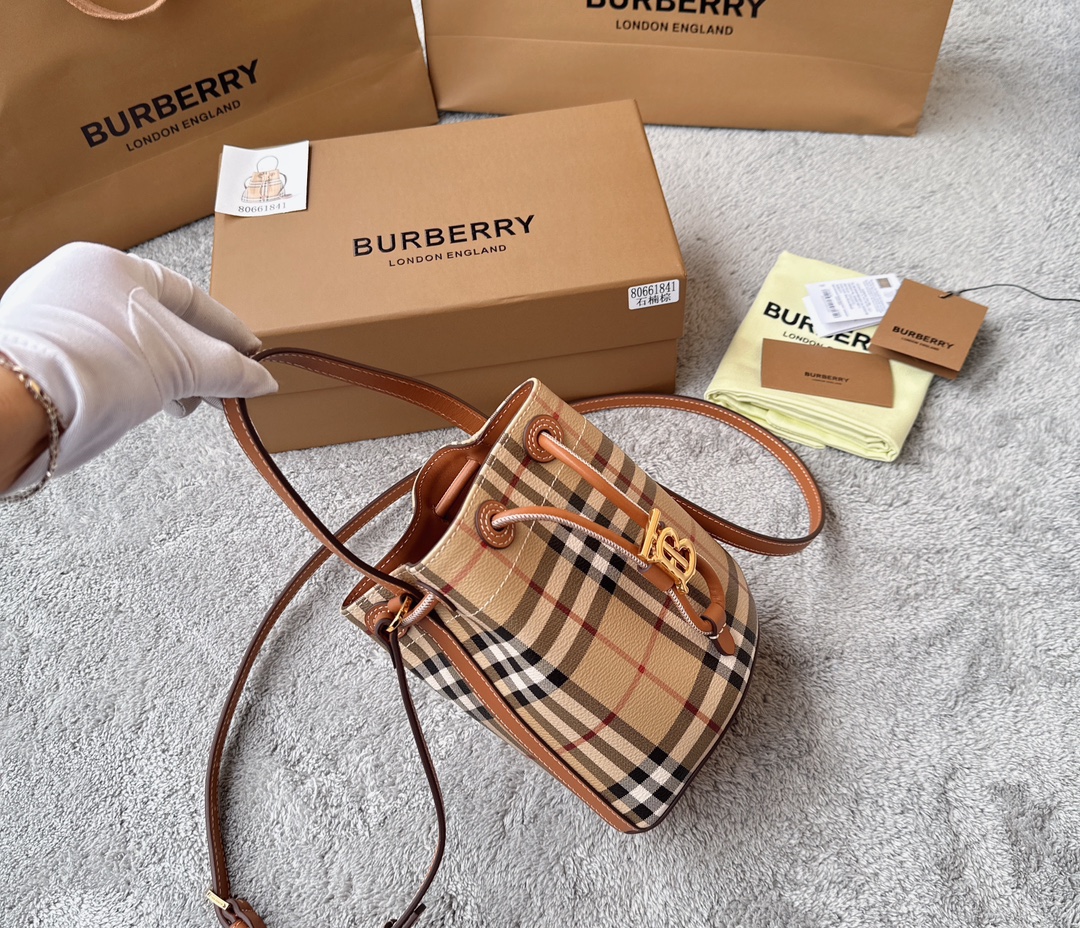 burberry ショルダー バッグスーパーコピー 可愛いバッグ 斜め掛け可 本革 レザー ブラウン_8