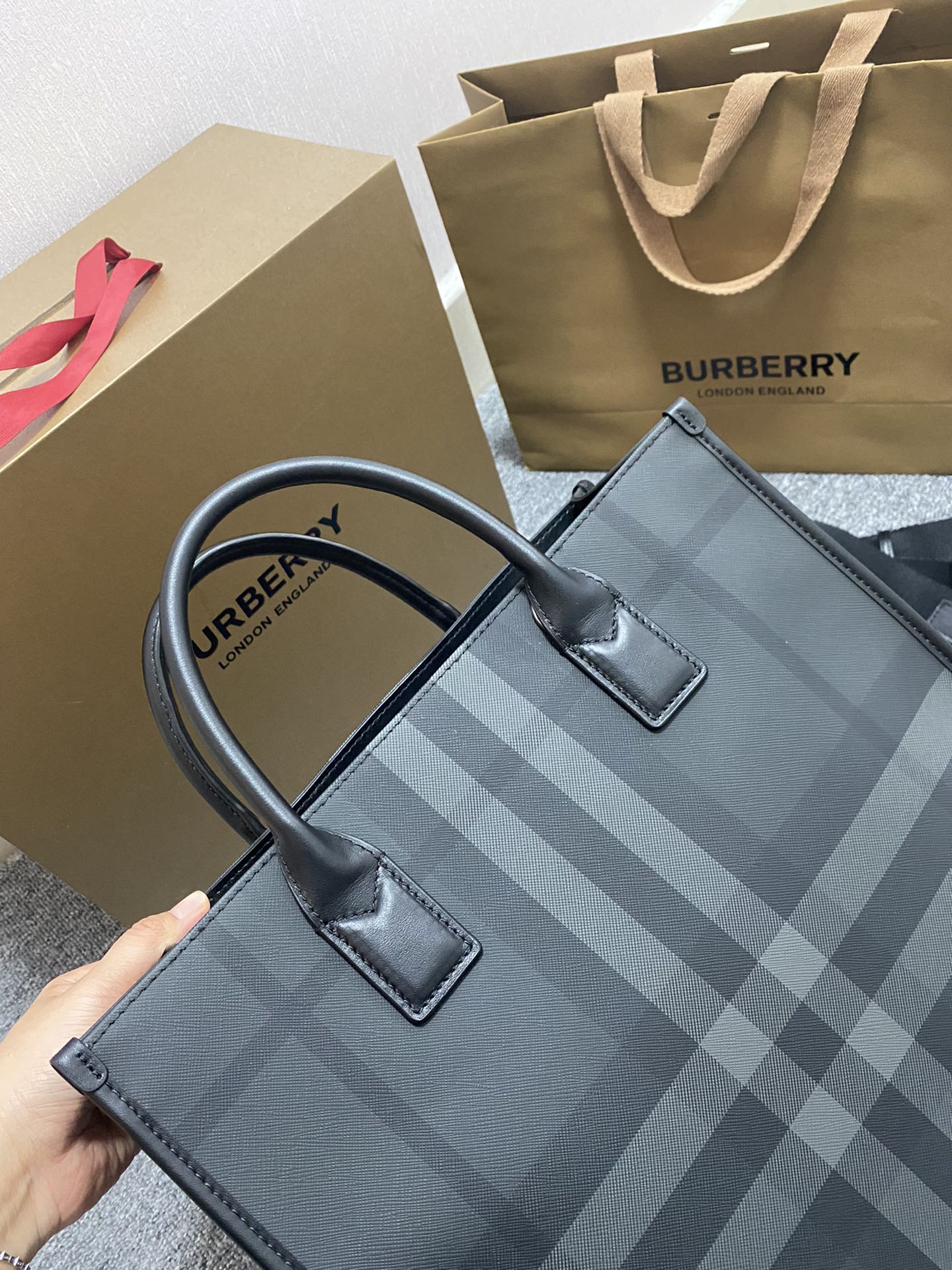 レディース burberry バッグスーパーコピー 通勤 ハンドバッグ トート ブラック_2