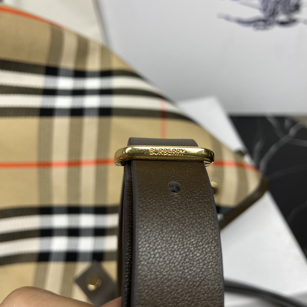 お洒落 バーバリー ミニ バック偽物 レザー 牛革 バックバッグ 人気品 ブラウン_8