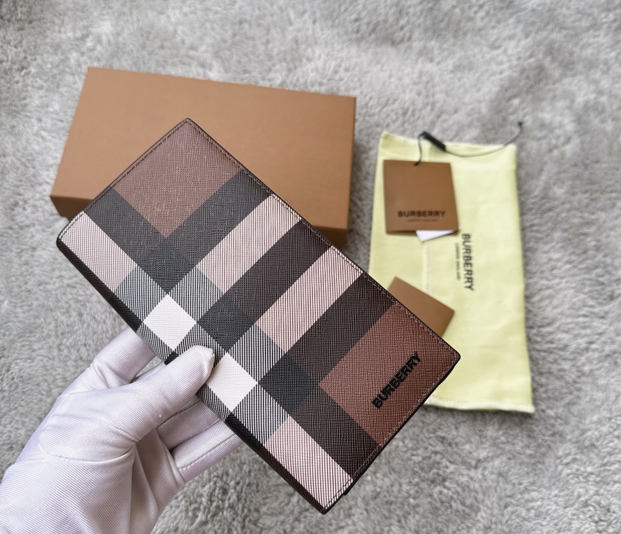 バーバリー ミニ 財布偽物 紳士 レザー 高品質 長財布 ファッション感 牛革 多色可選_4