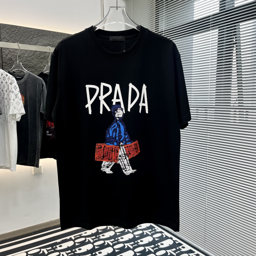 prada ティー シャツ偽物 半袖Ｔシャツ トップス プリント 純綿 ゆったり 通気性いい ブラック_1
