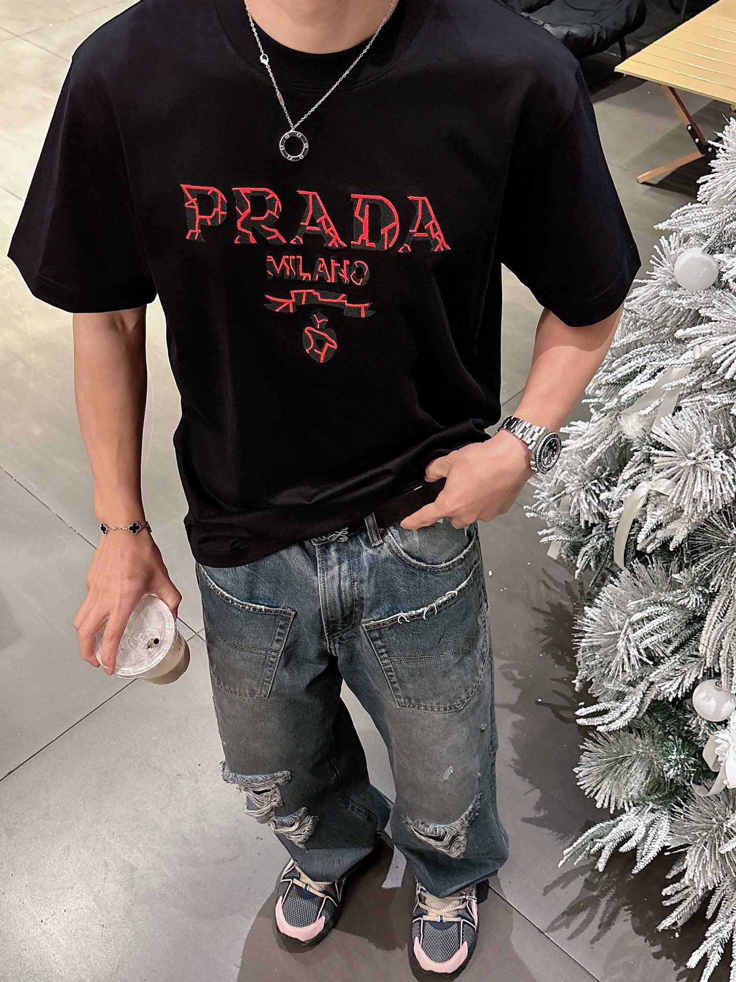 prada t シャツ レディーススーパーコピー 半袖 トップス プリント 純綿 ゆったり 男女兼用 ブラック_3