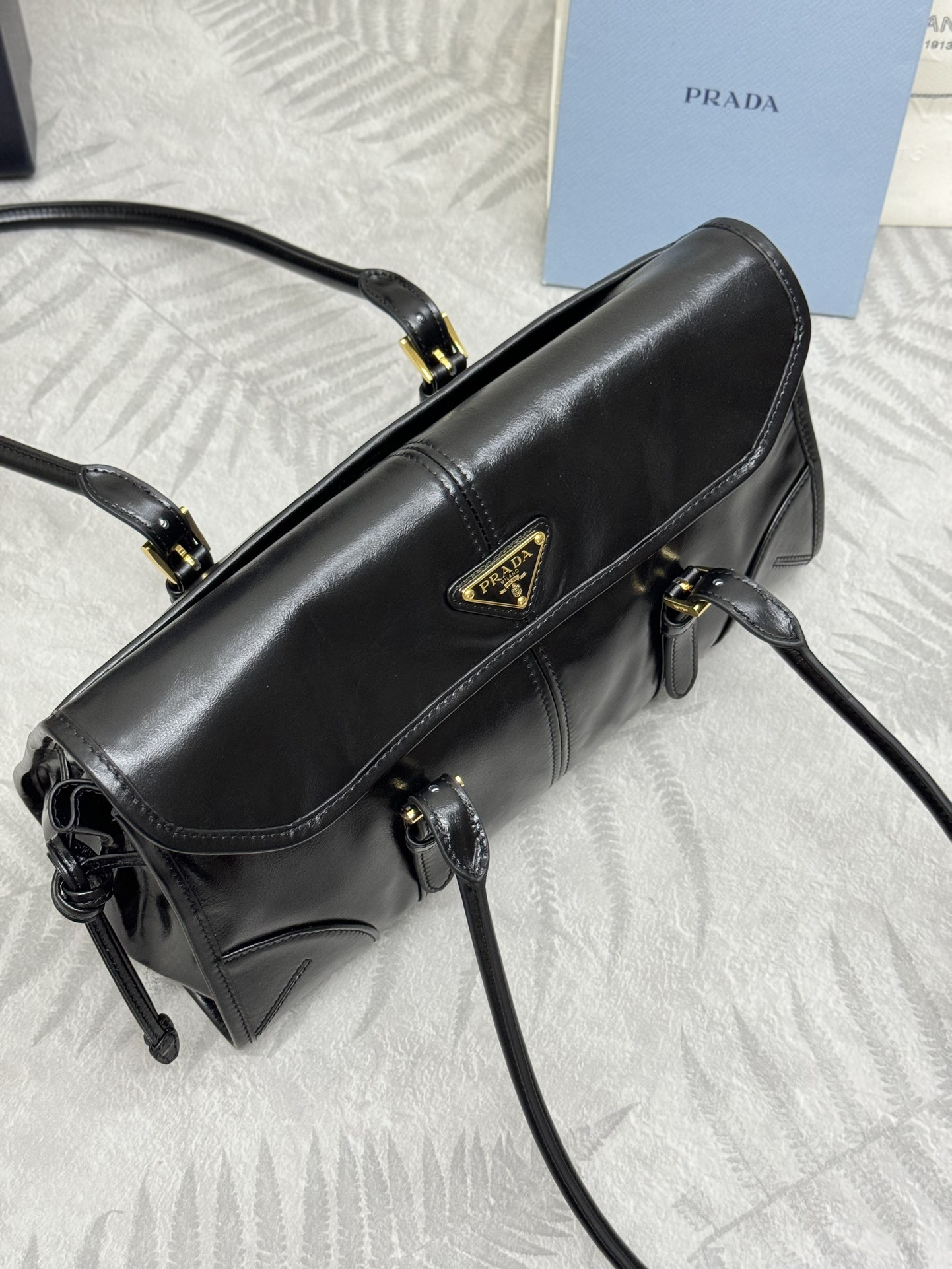 大販売 プラダバッグ お手入れ偽物 ハンドバッグ 本革 レザー 1BD376 ブラック_2