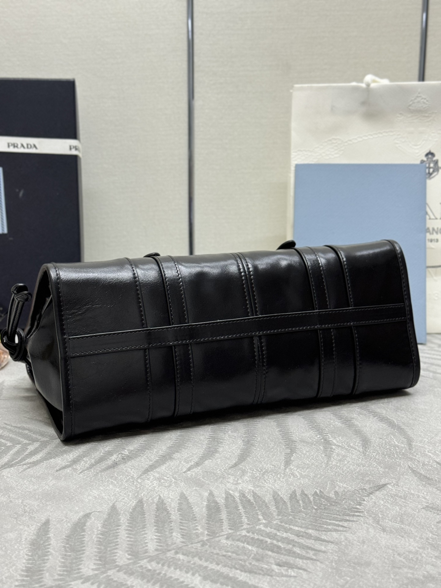 大販売 プラダバッグ お手入れ偽物 ハンドバッグ 本革 レザー 1BD376 ブラック_4