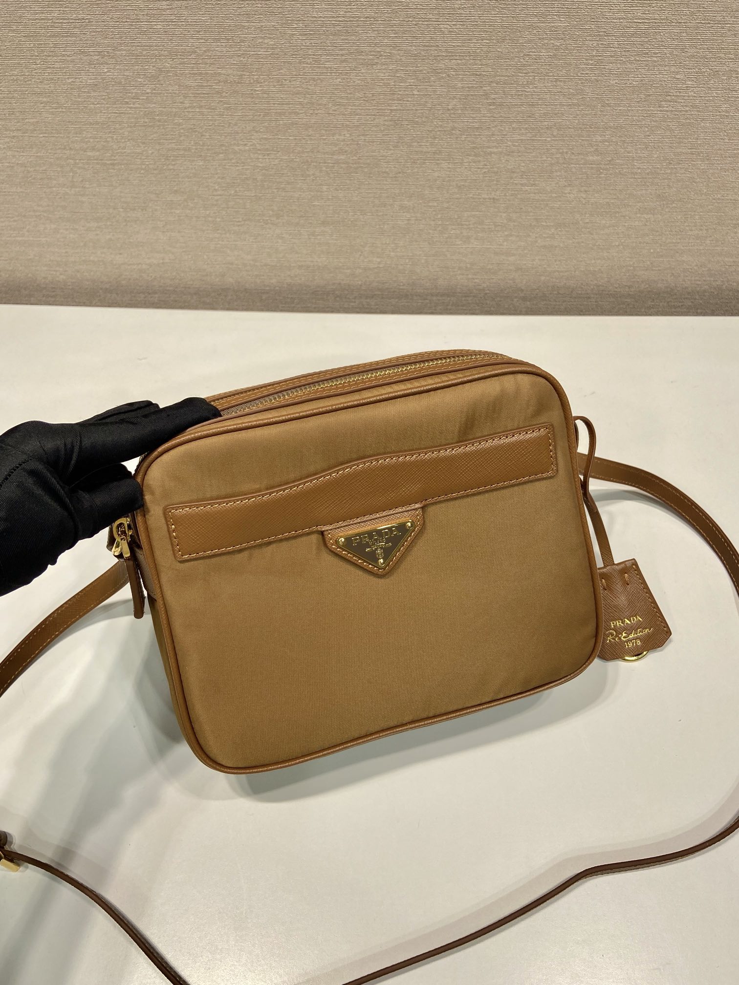 人気流行品 プラダ バッグ 生地コピー レザー ハンドバッグ 牛革 1BH218 ブラウン_2