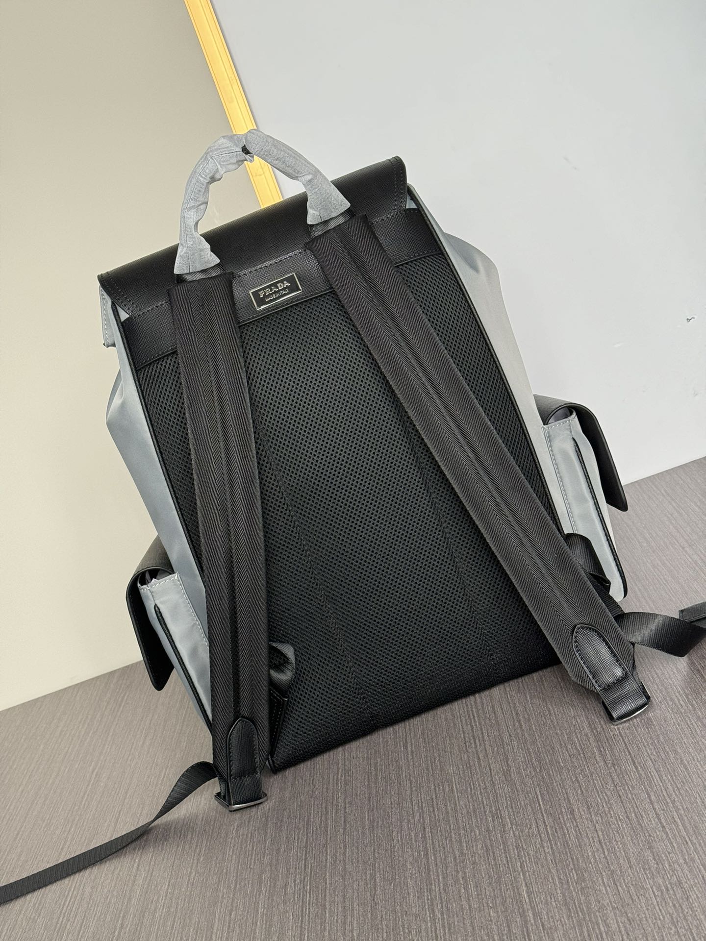 プラダ バッグ 正規品偽物 大容量 バックバッグ 牛革 レザー 8457-6 グレー_5