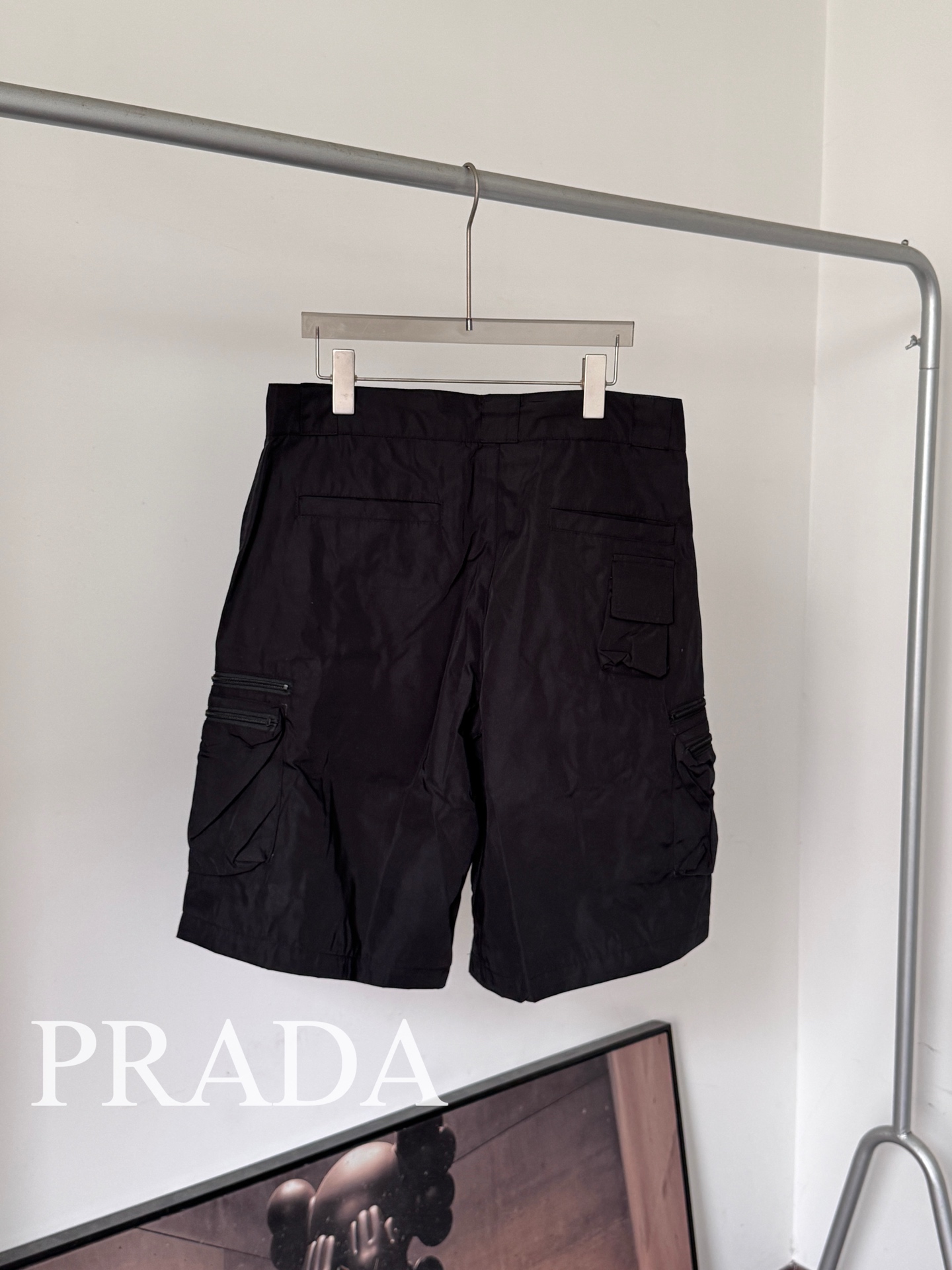prada パンツコピー ショットパンツ ナイロン 夏新作 ポケット付き ゆったり ブラック_2