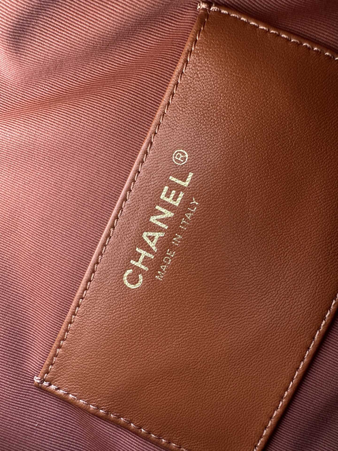 人気流行品 シャネル バッグ 入手困難コピー バックバッグ 優雅レディ 本革 AS5498 レッド_9