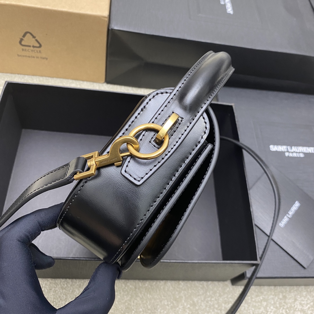超激得の新品 サン ローラン レディ バックコピー 優雅 レザー 斜め掛けバッグ 787671 ブラック_7