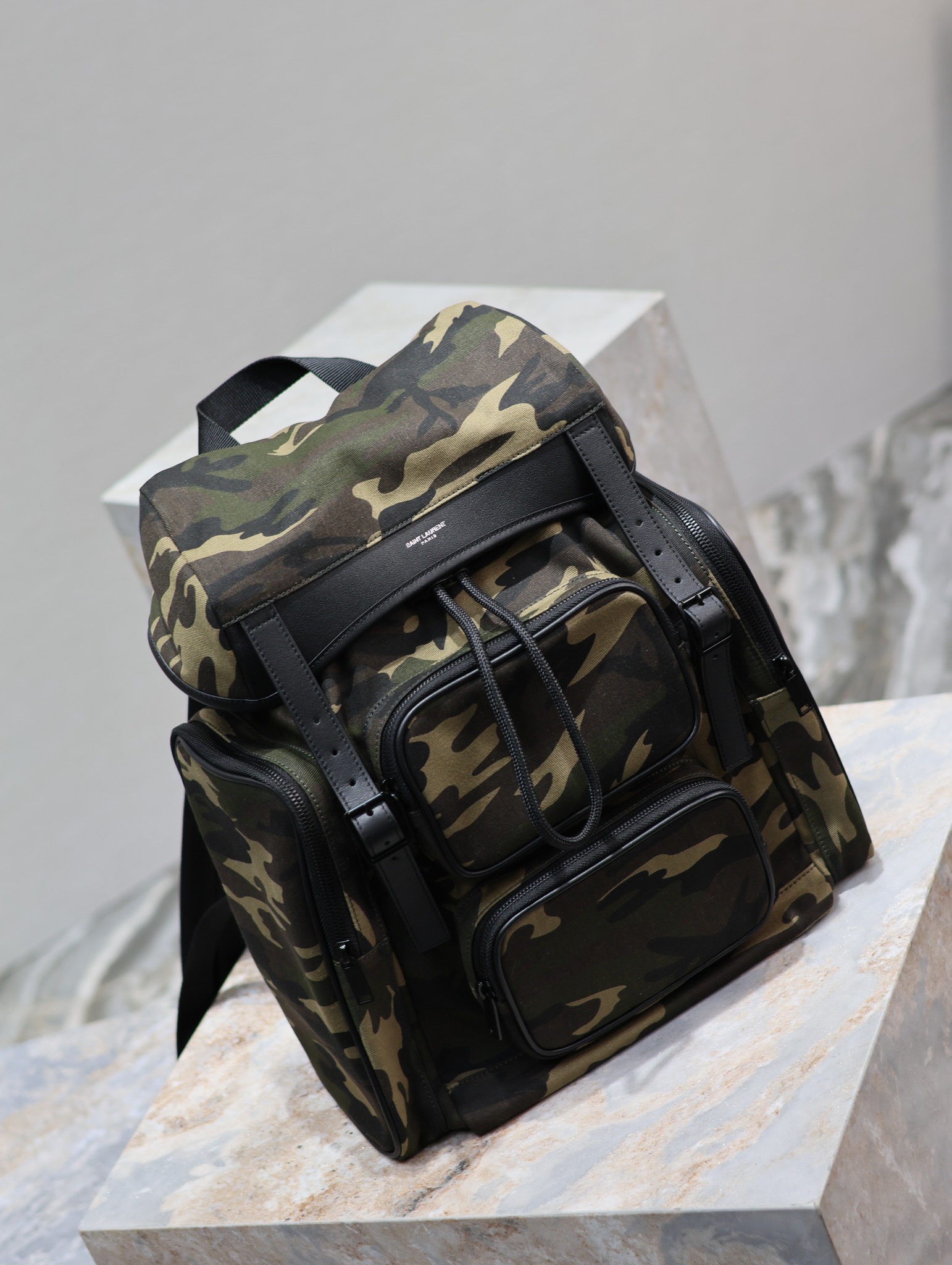 イブ サン ローラン バッグ メンズコピー登山 バックバッグ レザー 本革 437110 グリーン_7