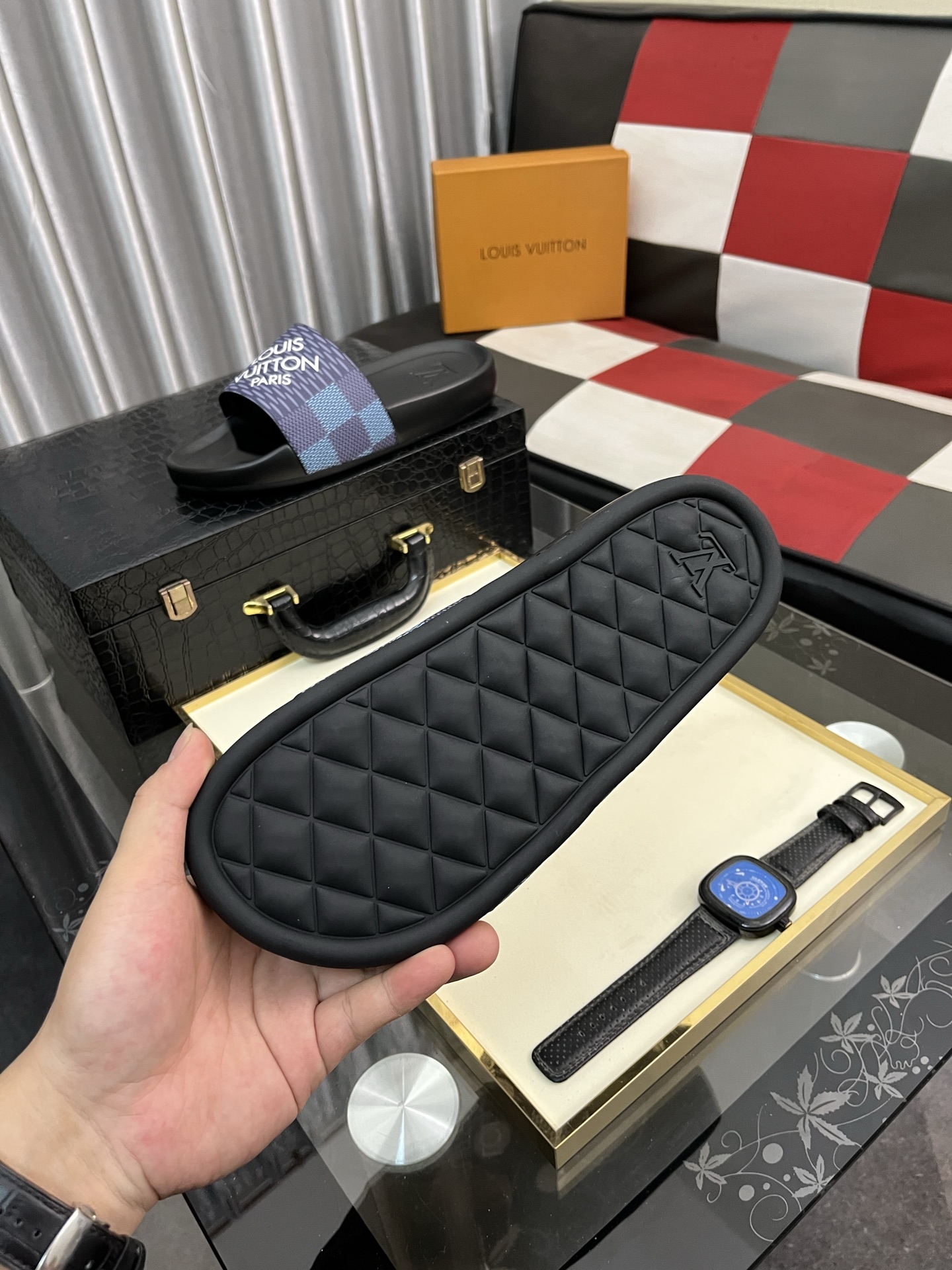 ルイヴィトン ホノルルスーパーコピー メンズ ゆったり スリッパ 柔軟 夏のシューズ  ブルー_9