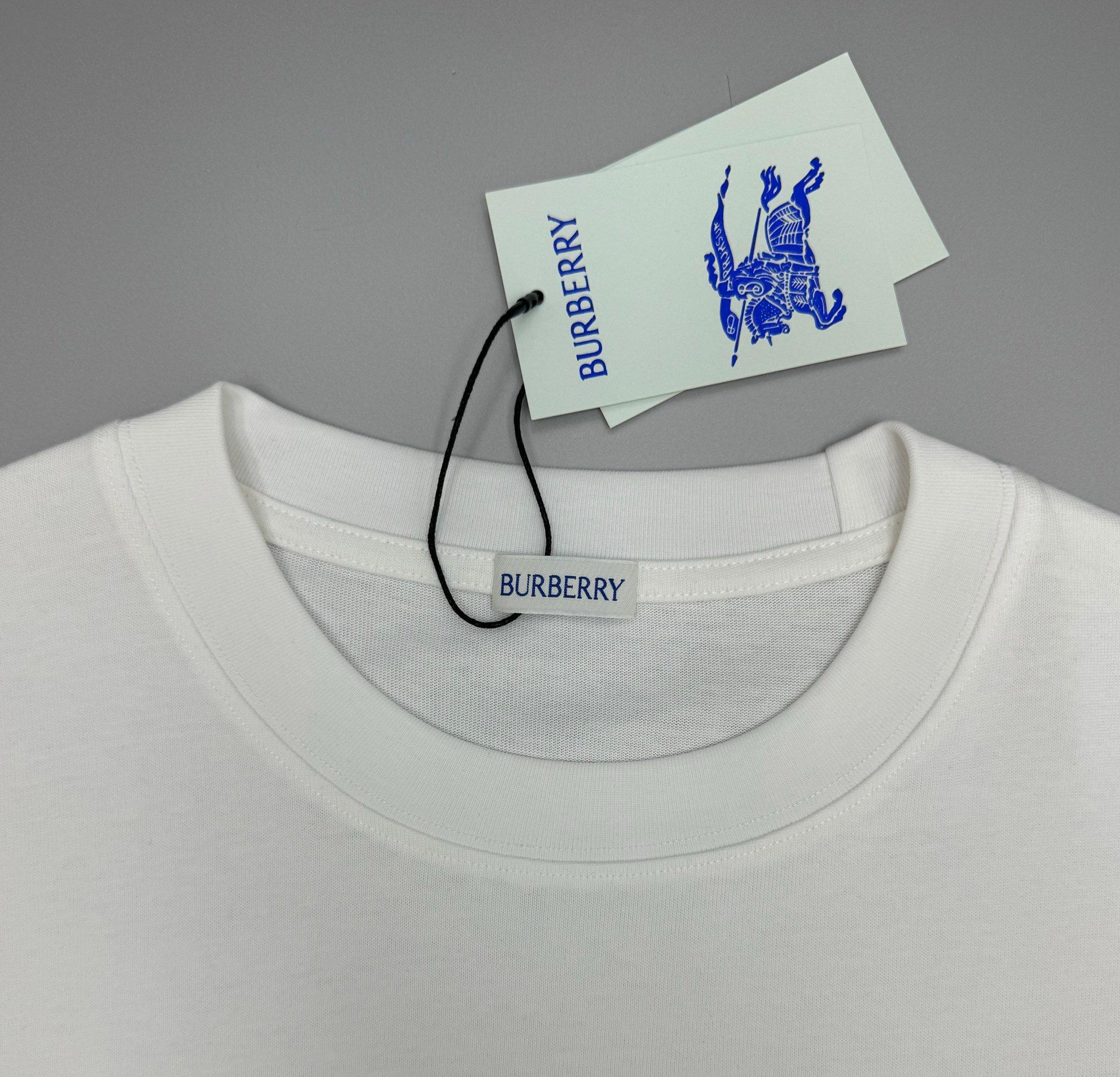 urberry 半袖 t シャツスーパーコピー 純綿Tシャツ トップス 半袖 シンプル ホワイト_2