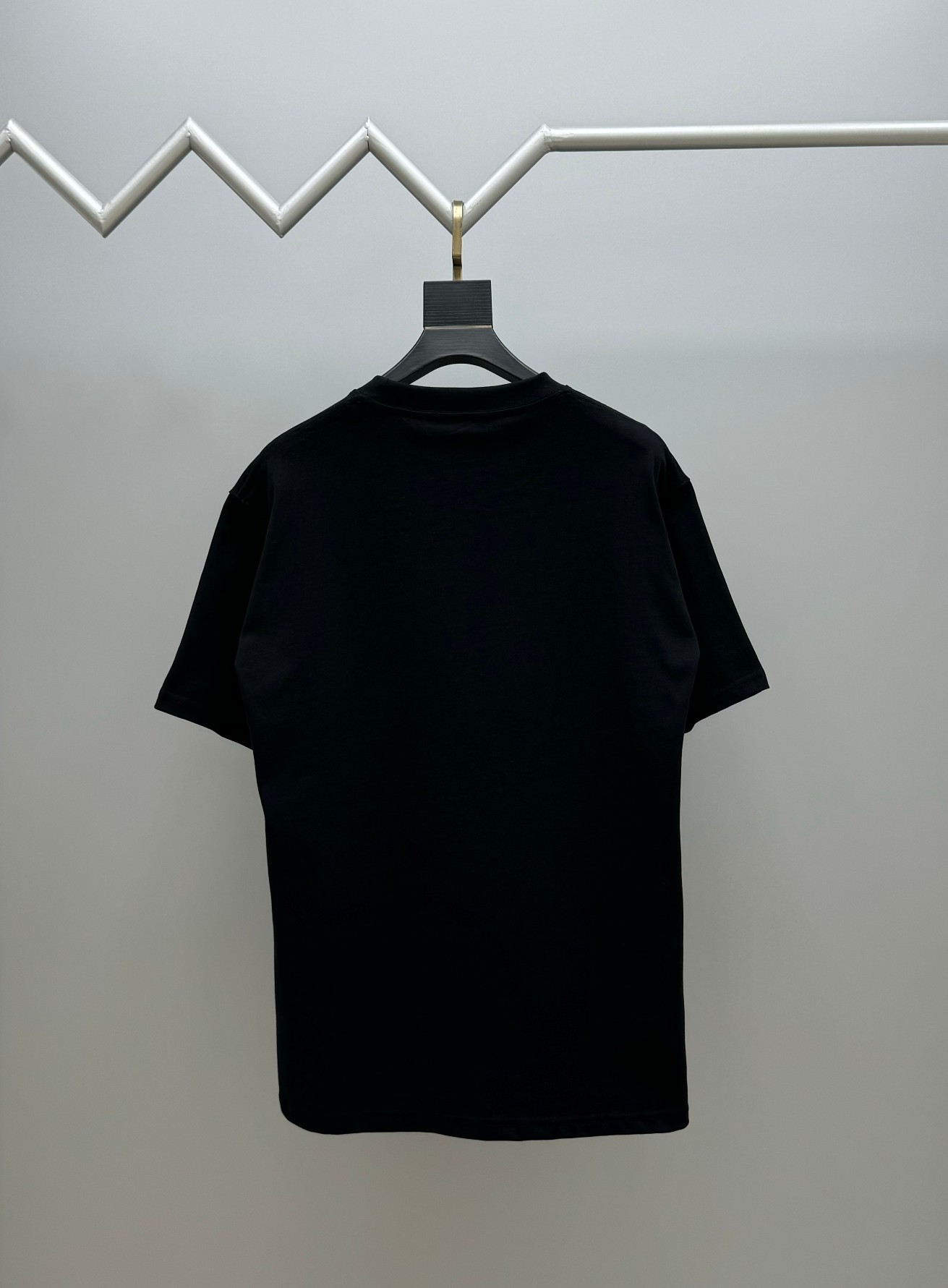 burberry 白 t シャツ偽物 シンプル 純綿Tシャツ トップス 半袖 ブラック_2