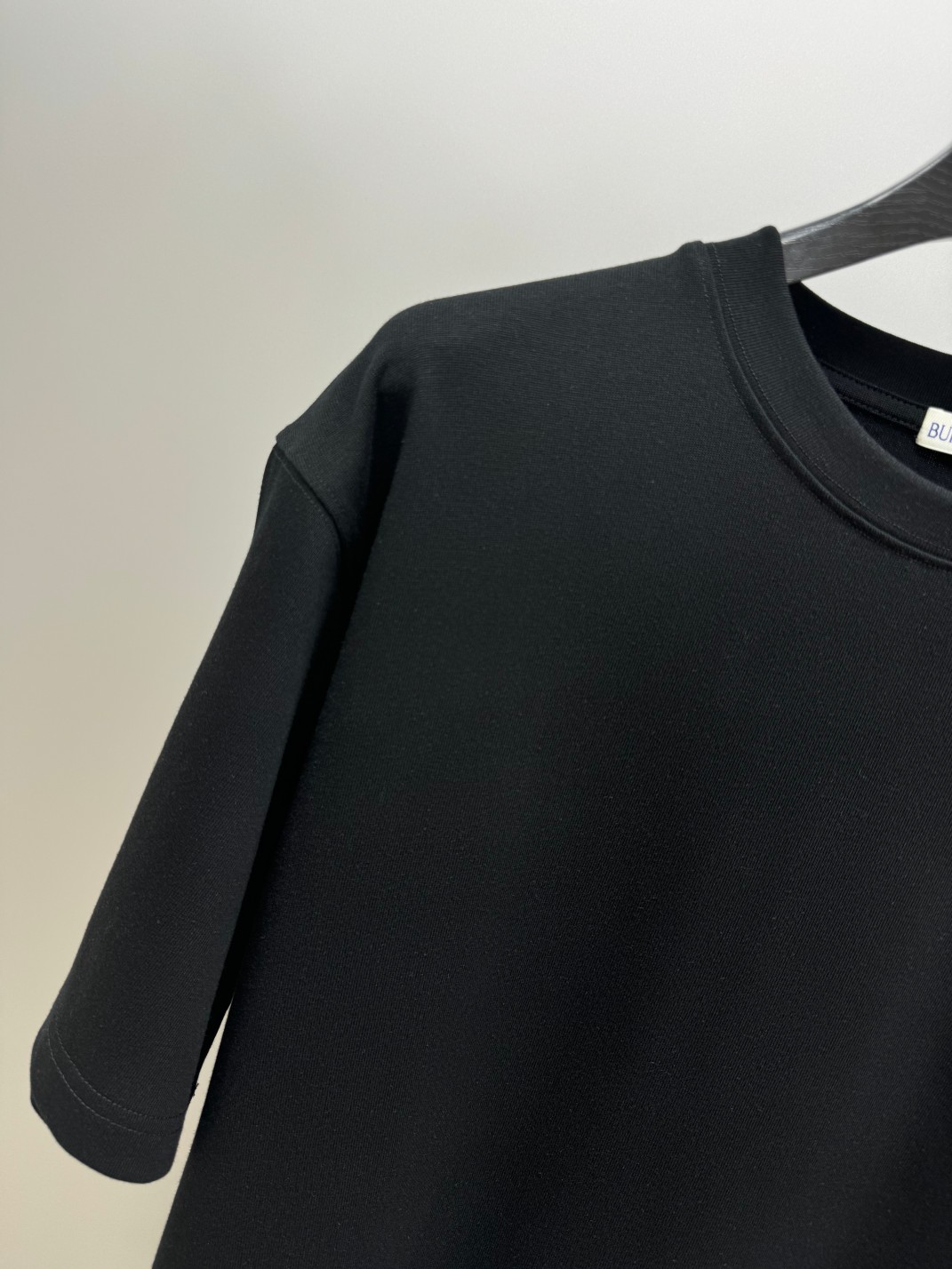 burberry 白 t シャツ偽物 シンプル 純綿Tシャツ トップス 半袖 ブラック_5
