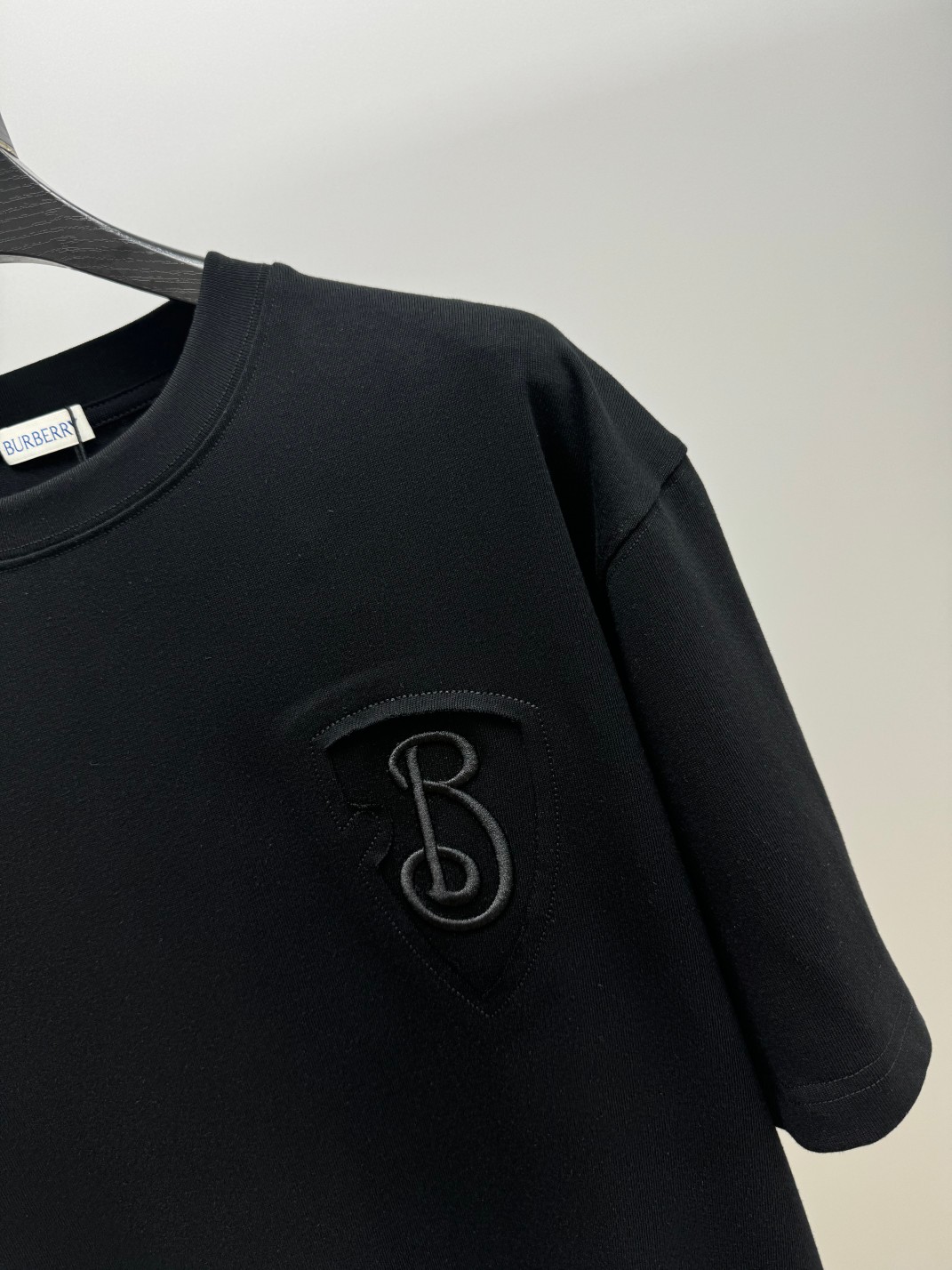burberry 白 t シャツ偽物 シンプル 純綿Tシャツ トップス 半袖 ブラック_6