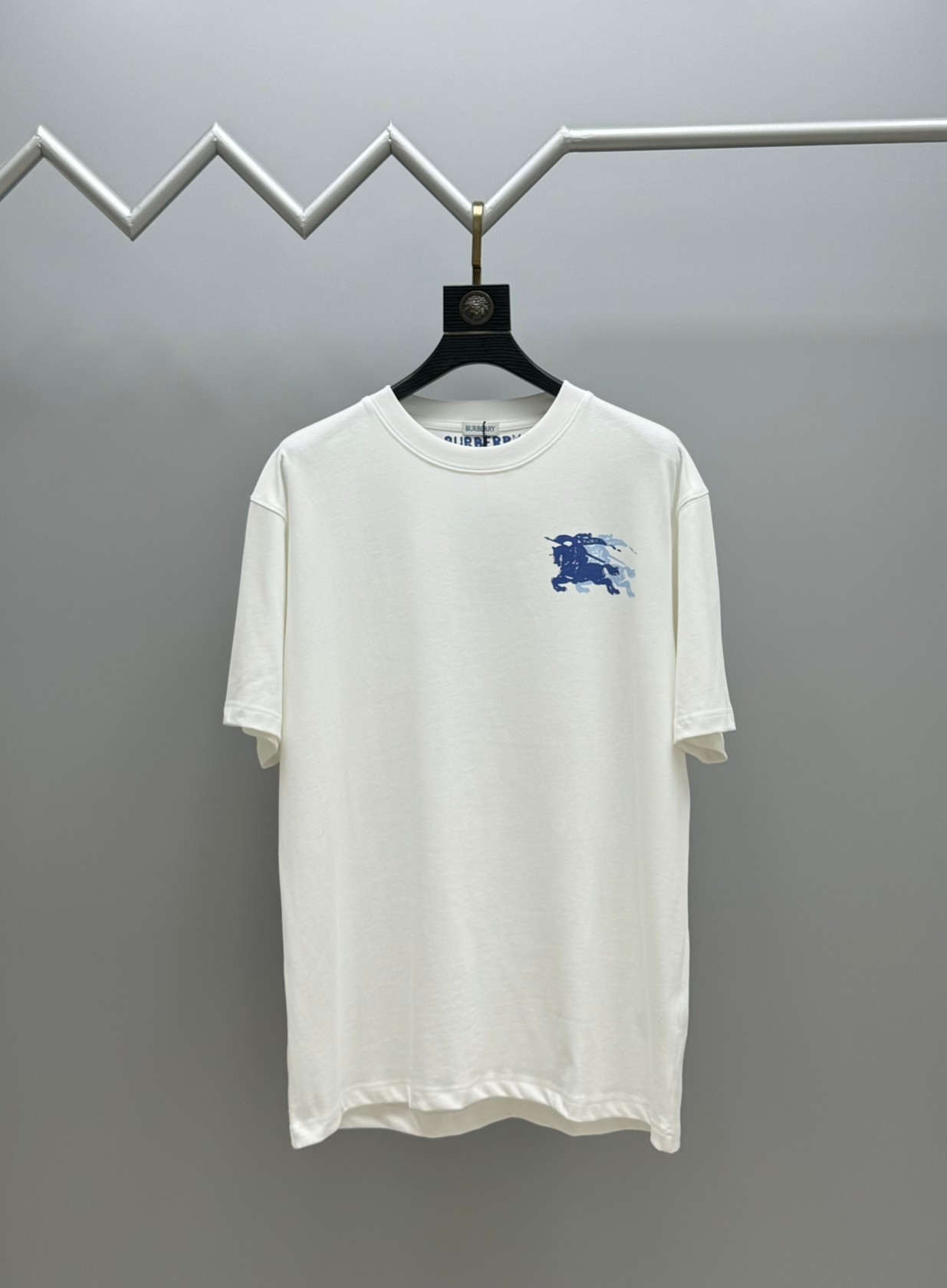 シュプリーム t シャツ バーバリーコピー シンプル 純綿Tシャツ ロゴプリント トップス 半袖 ホワイト_1
