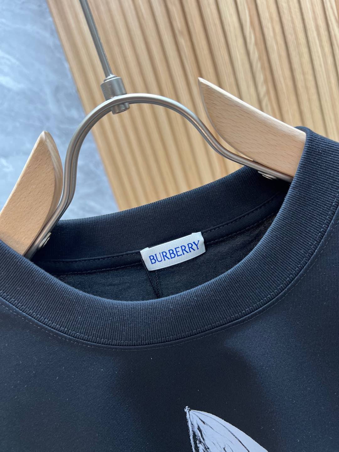 t シャツ burberryコピー シンプル 純綿Tシャツ 男女兼用 トップス 短袖 ブラック_3