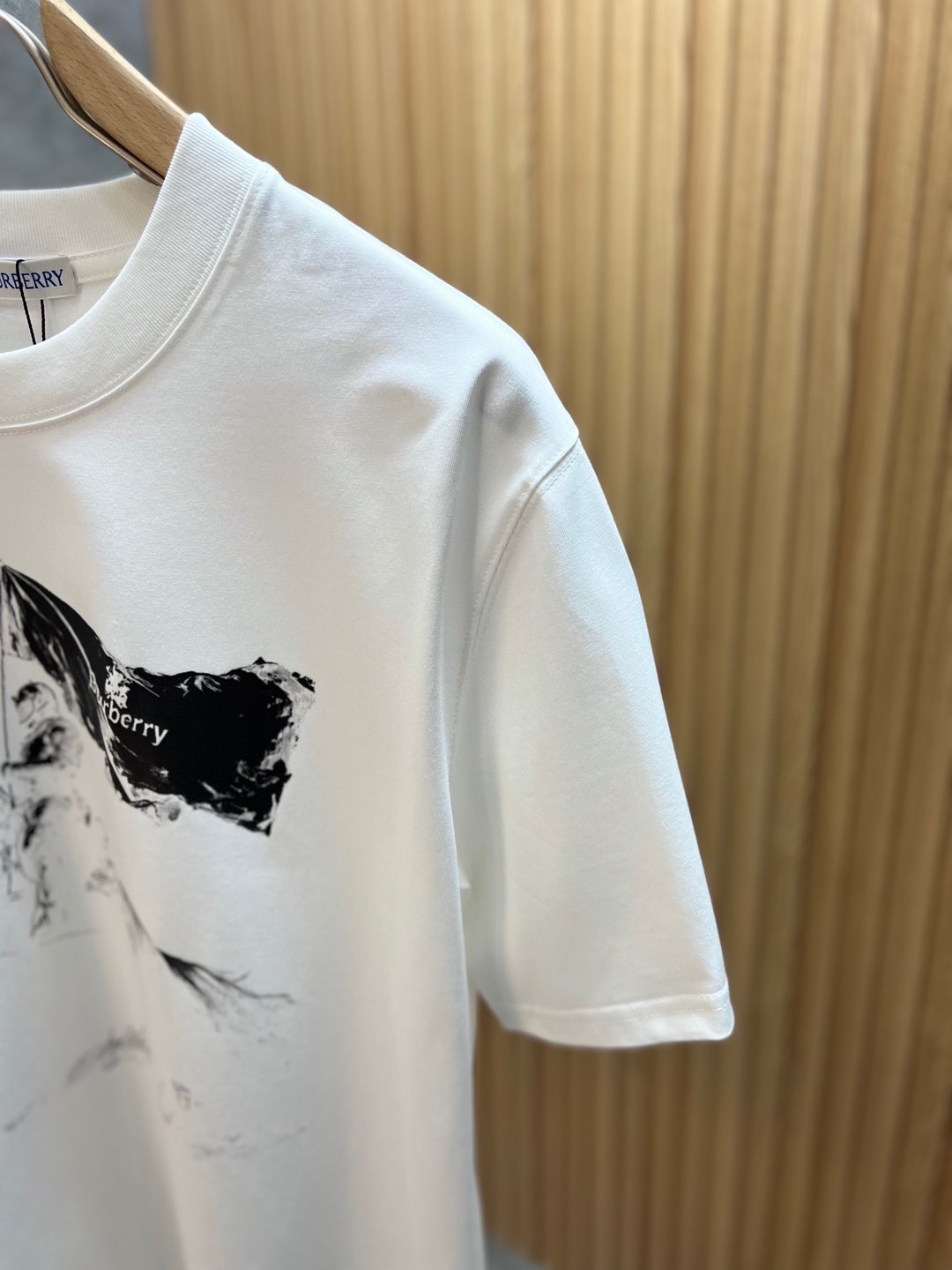 t シャツ バーバリー メンズ偽物 抗菌防臭 シンプル 純綿Tシャツ 男女兼用 トップス 短袖 ホワイト_5