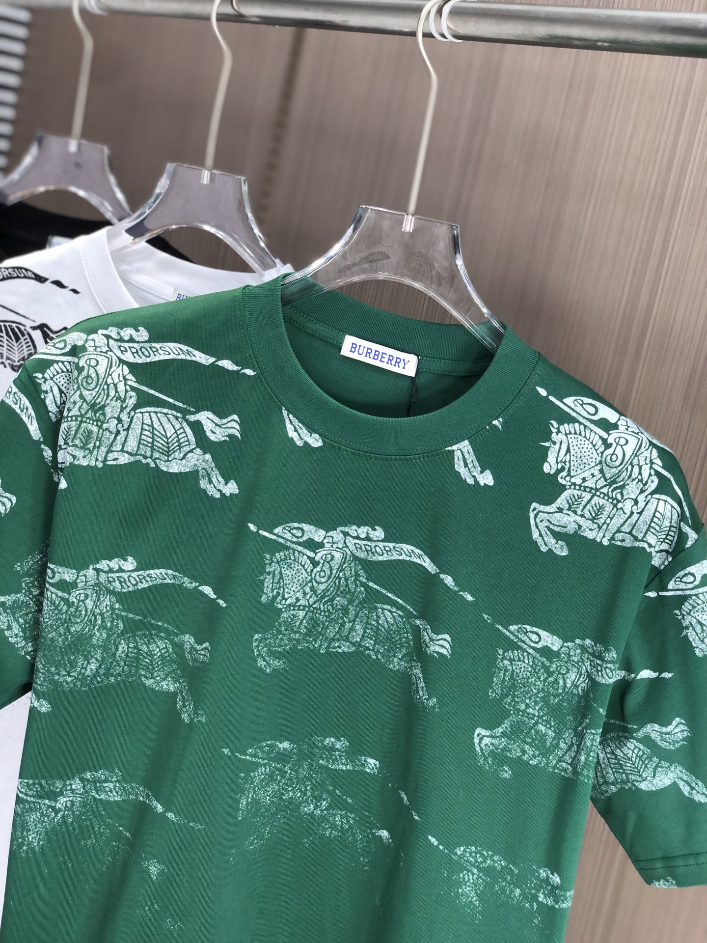 バーバリー t シャツ 白スーパーコピー シンプル 純綿 触り心地が良い トップス 短袖 プリント グリーン_3