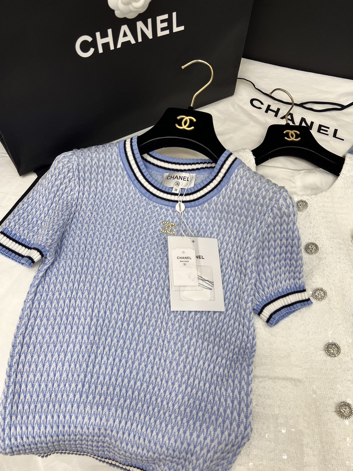 chanel t シャツスーパーコピー ニット 優雅レディ トップス 半袖 ゆったり 高級感 ブルー_1