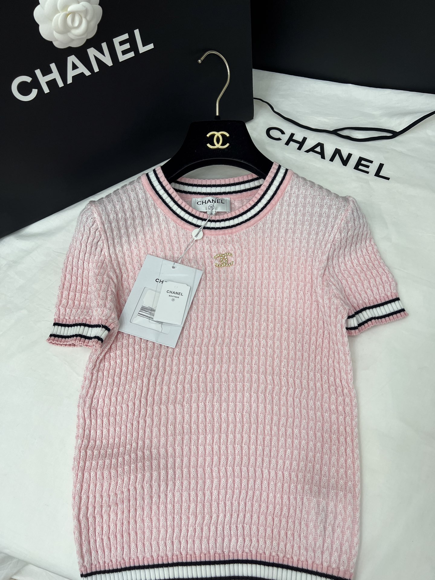 chanel ティー シャツ激安通販 ニット 優雅レディ トップス 半袖 ゆったり 高級感 ピンク_5
